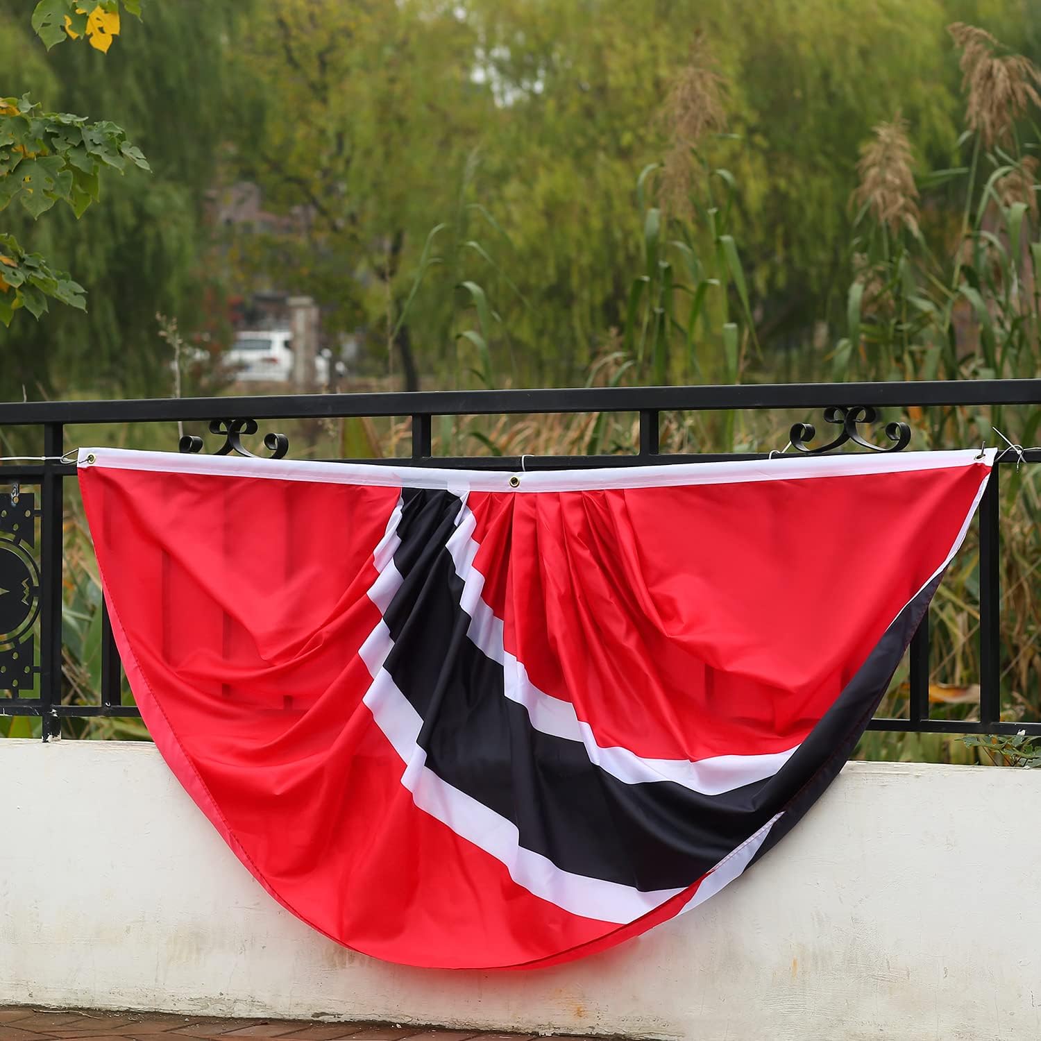 Trinidad Trinidadians Pleated Fan Flag Bunting 3 x 6 Ft Trinidad Pleated 2 Pcs Fan Flag Banner Indoor/Outdoor/Front Porch Decorations
