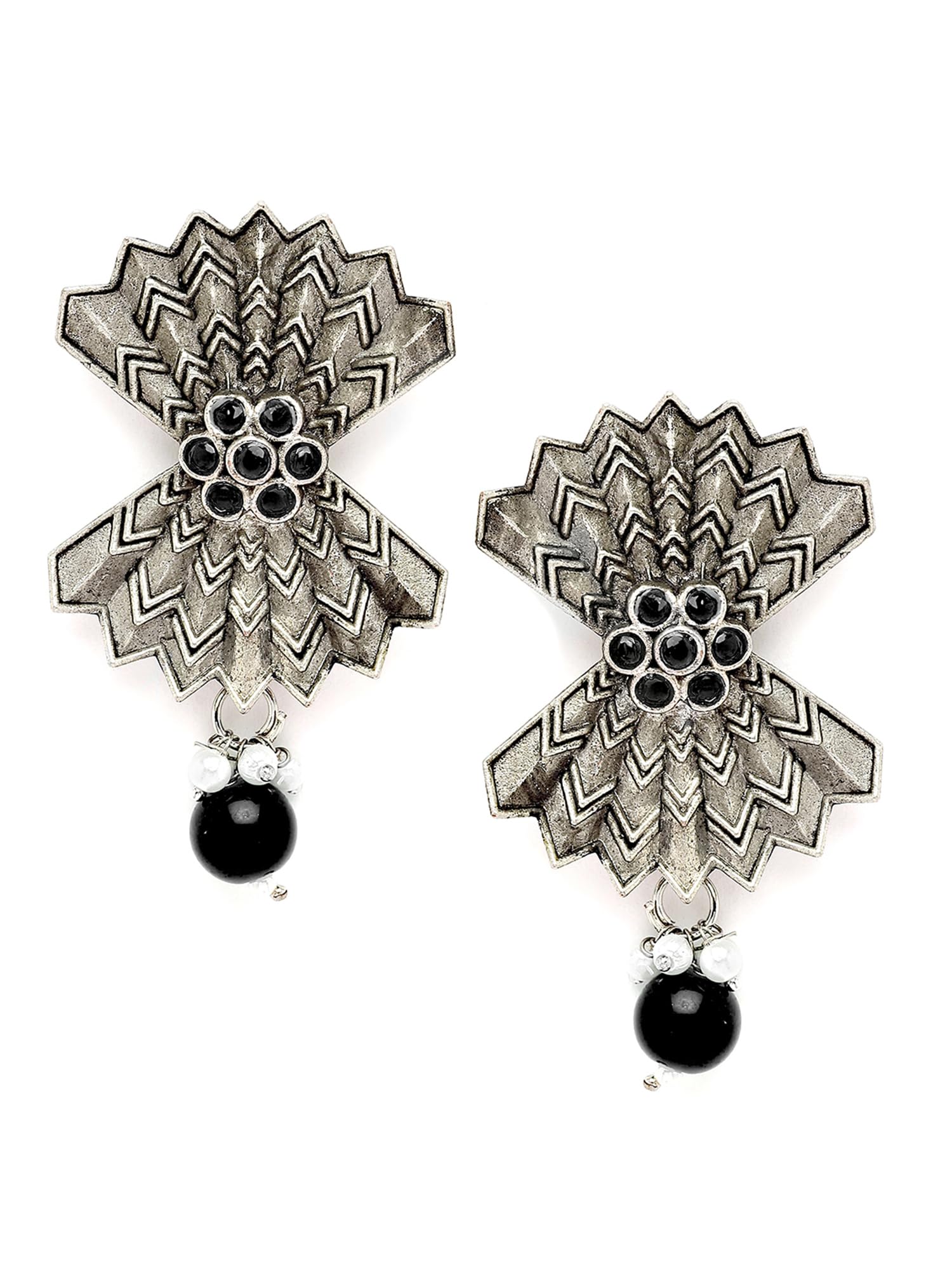 See full amazon price history chart for Karatcart Oxidised Silver Black Stone Stud Earring for Women Karatcart Oxidised Silver Black Stone Stud Earring for Women (B0CJVB1XB2) Amazon Price History, Amazon Price Tracker