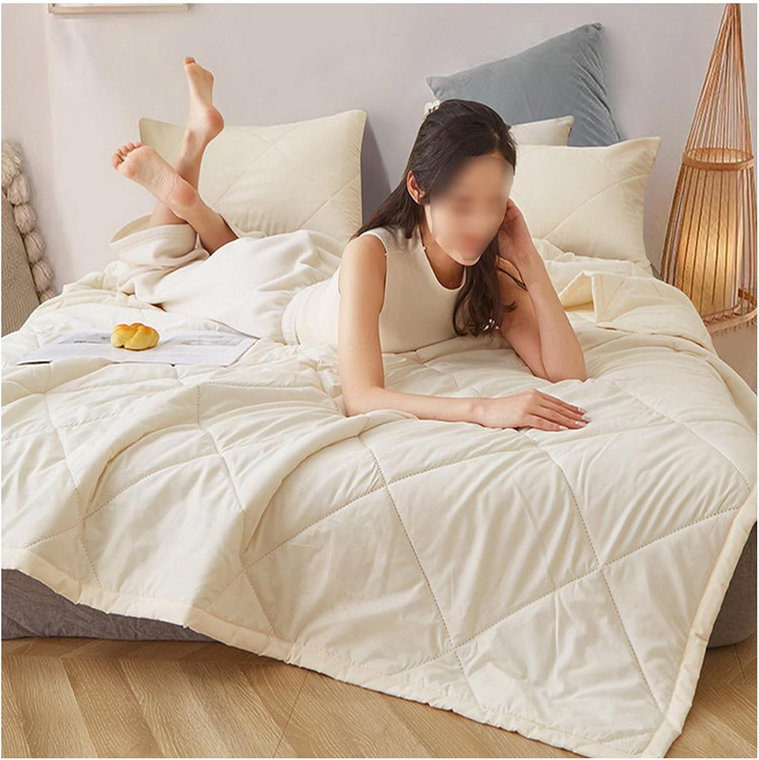 Summer Cooler Quilt, Washable & Lightweight Summer Comforter Cooling Blanket, Summer Cooler Quilt For All Season Use, Machine Washable(Color:E,Size:150x200cm)