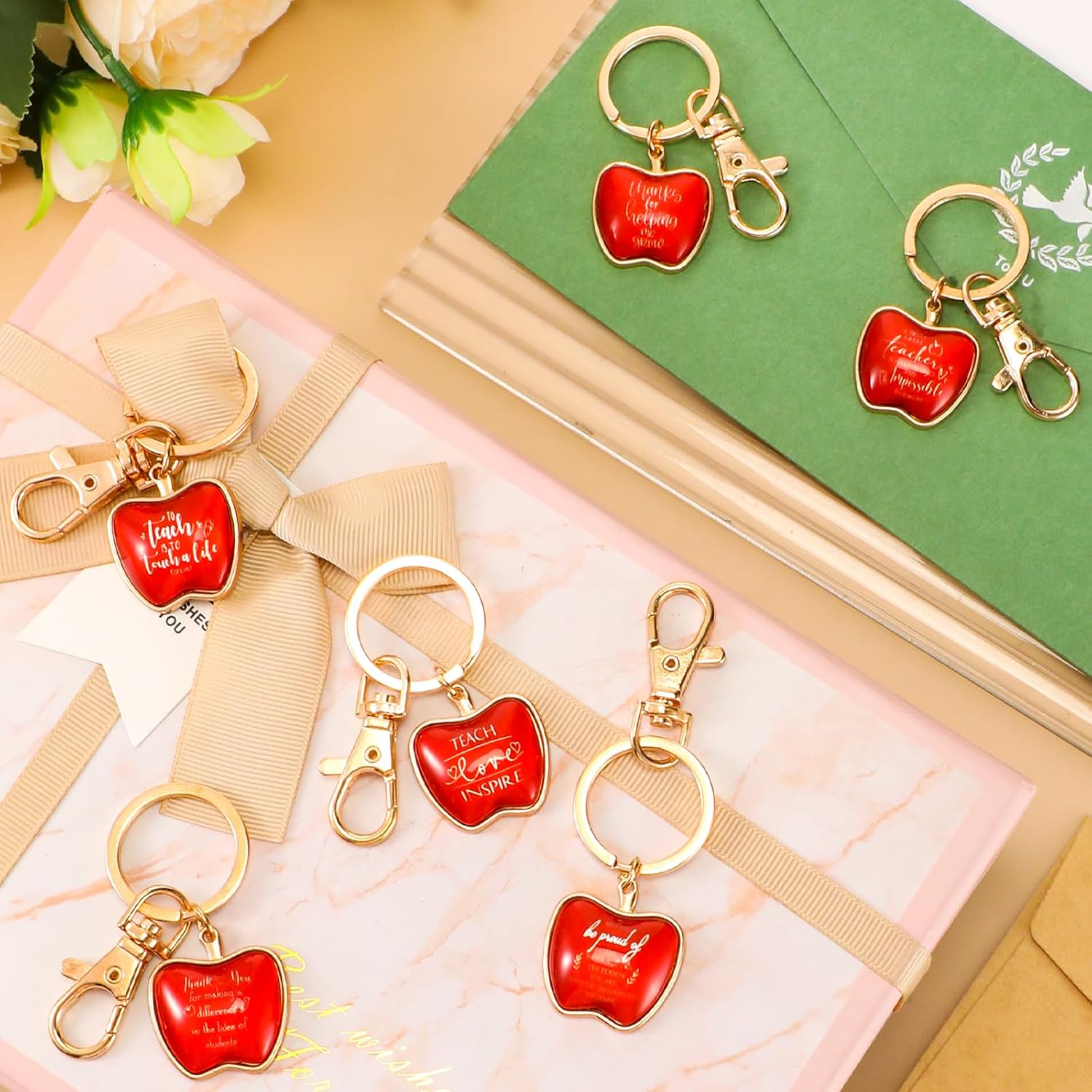 Chunful 30 Pieces Teacher Appreciation Gifts Teacher Keychain Bulk Thank You Gifts from Students