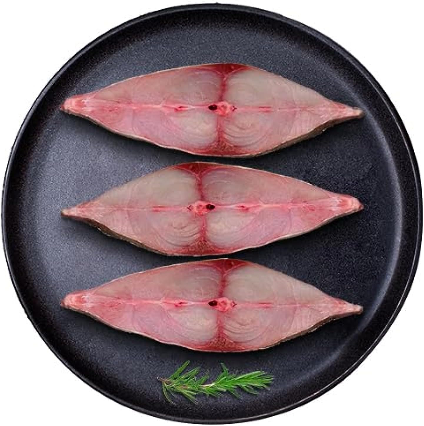 Fresh Black Pomfret Steak 350 g Approx.