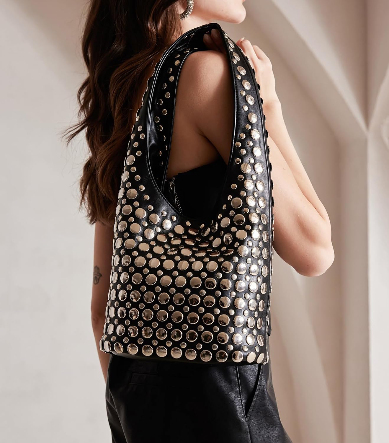 Stylish Studded Hobo Bag Y2K Rivets Bucket Purse for Women Trendy Small Shoulder Tote Handbag