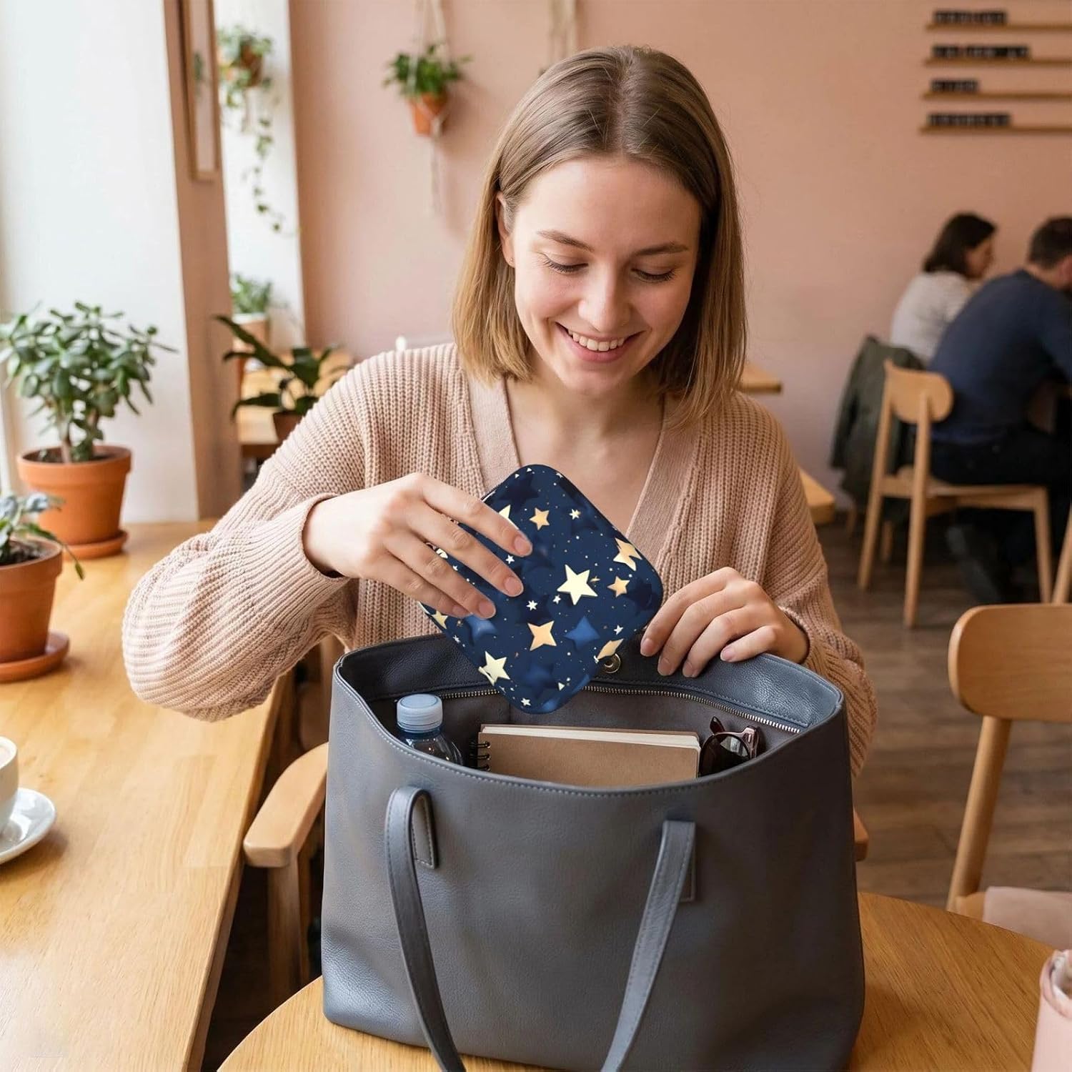 Navy Blue Sky and Stars Print Multifunctional Storage Bag Pad Bag Skin-Friendly Period Pouch Reusable Tampon Bag for Female