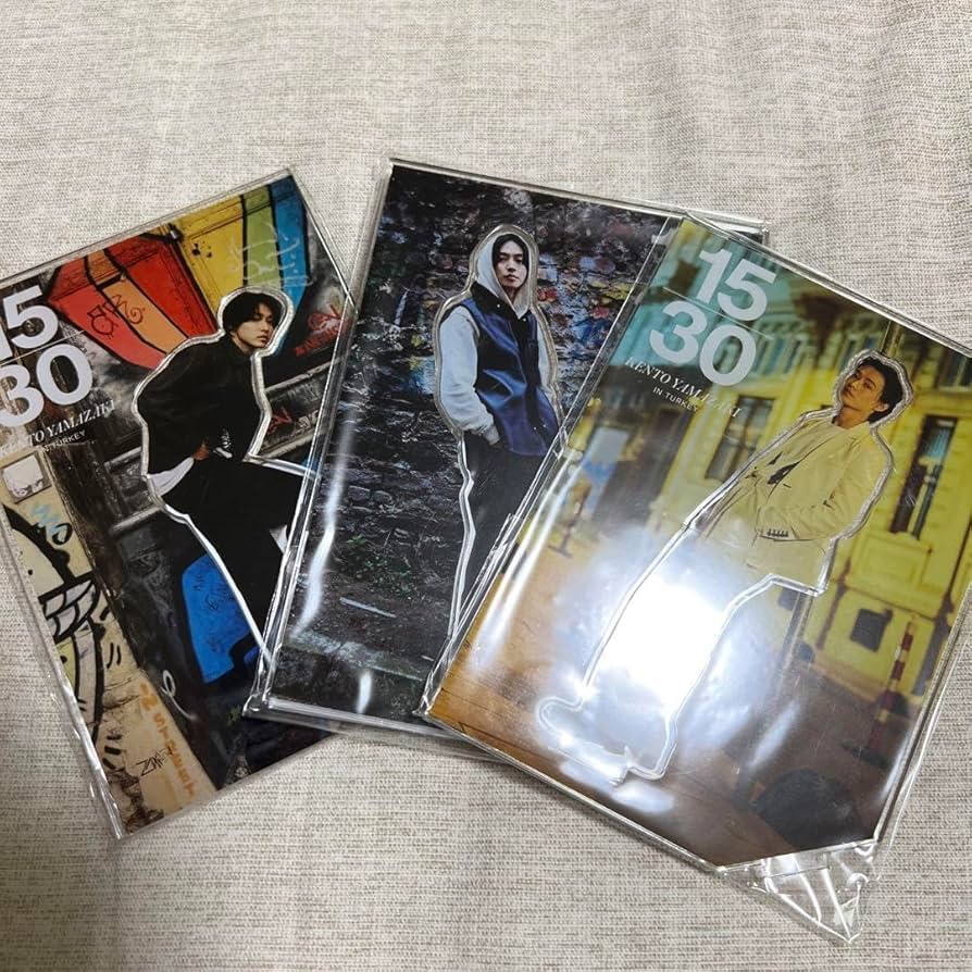 Amazon.co.jp: 山﨑賢人 15 30 アクリルスタンド 3点セット 