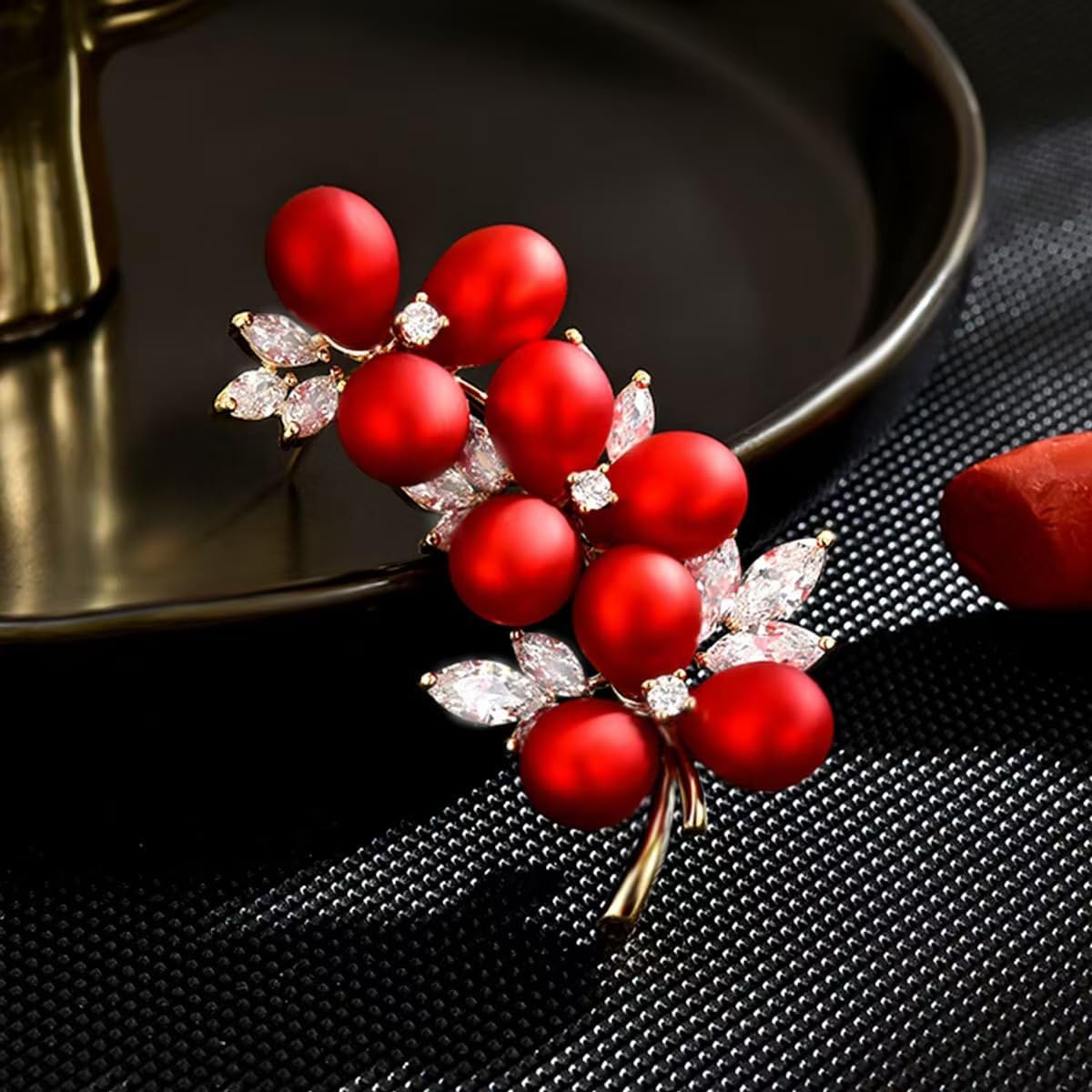 Red Rose Flower Brooches and Pins for Women Costume Jewelry Brooch Pins Broches Jewelry for Women Elegant Lady Pin