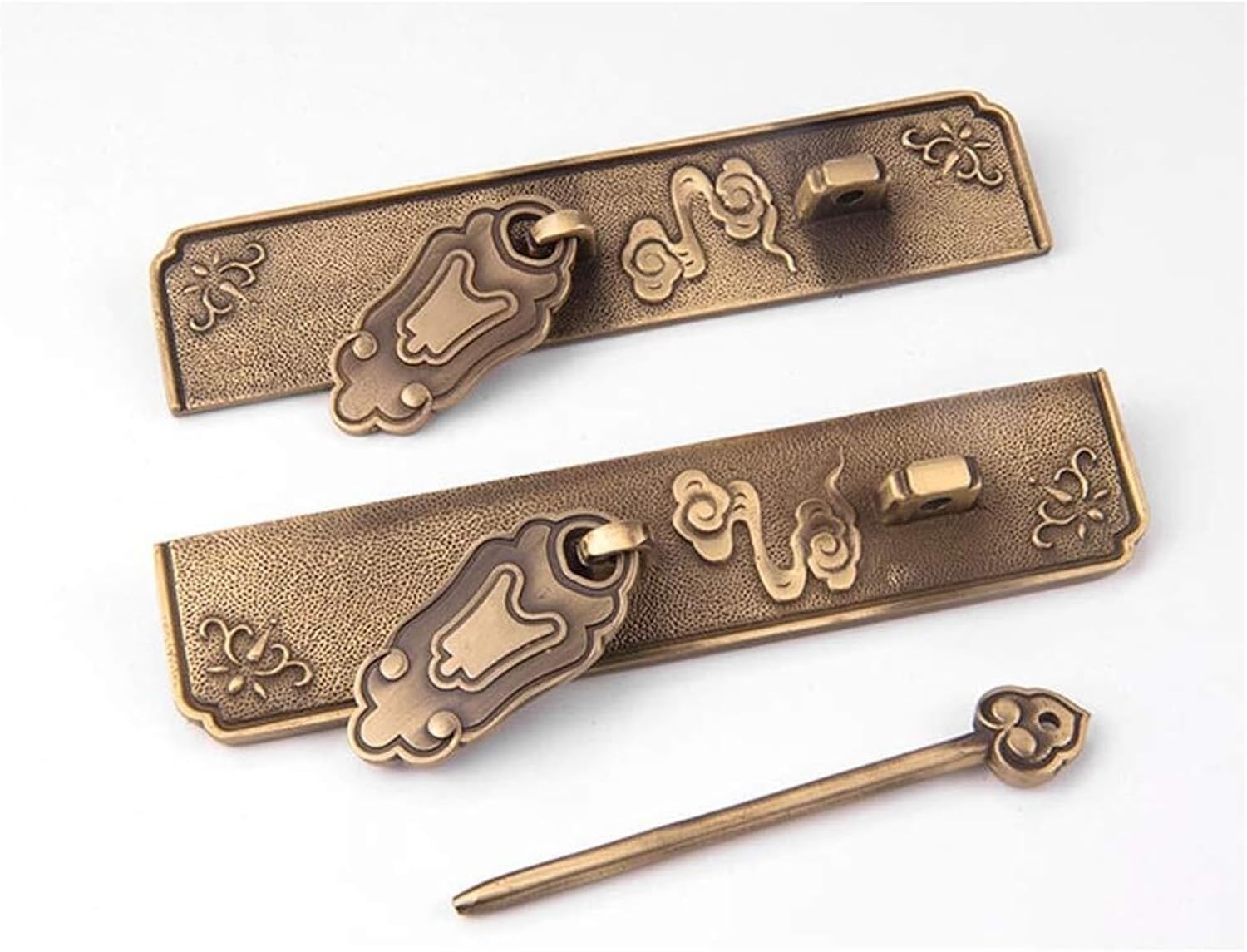 Antique Bronze Cabinet Handles Style Vintage Lock Catch Furniture Door Handle Drawer Door Knobs Pulls Furniture Hardware