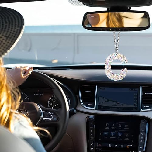 Miniatura 20 de Adorno para espejo retrovisor de automóvil con inicial para colgar en cristal de la suerte, accesorios de automóvil brillantes para mujer, dije