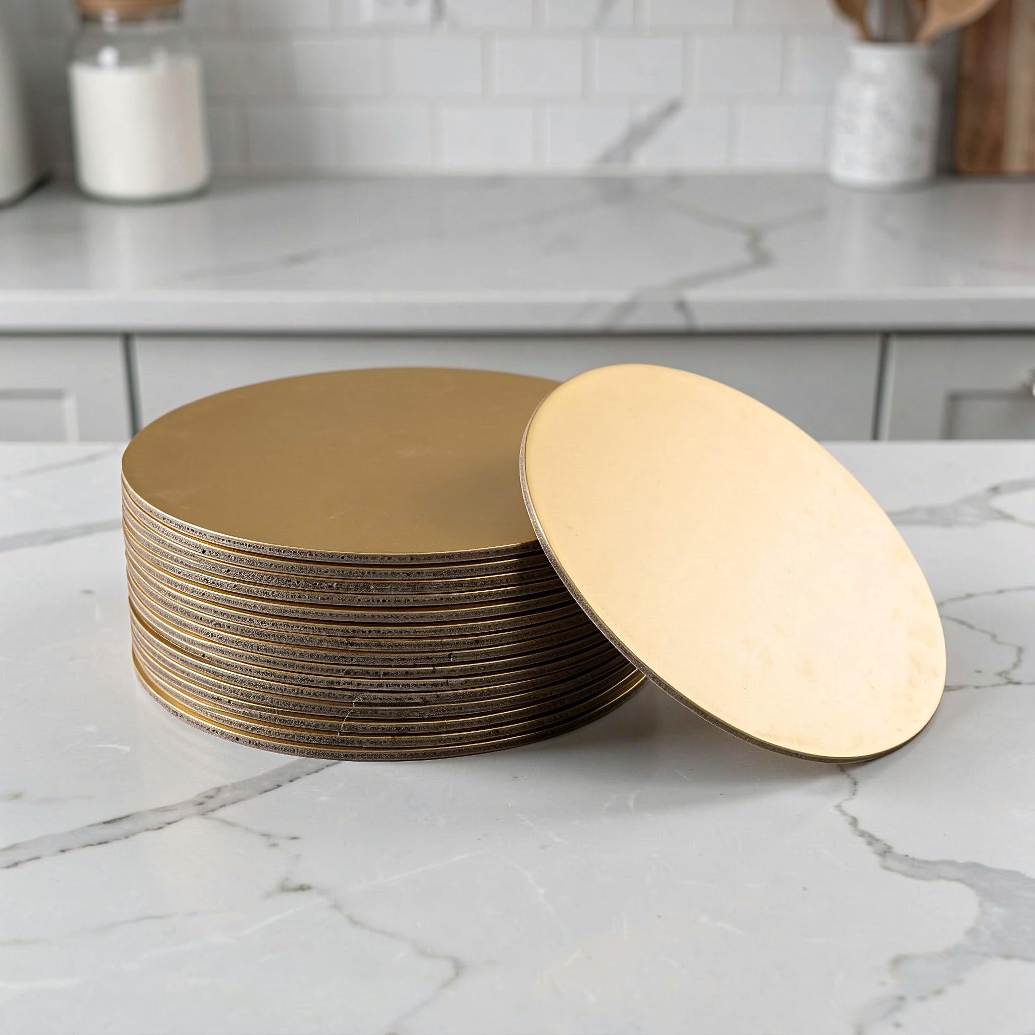Zerodeko 50 mini plateaux à gâteaux ronds en carton doré de 10 cm de