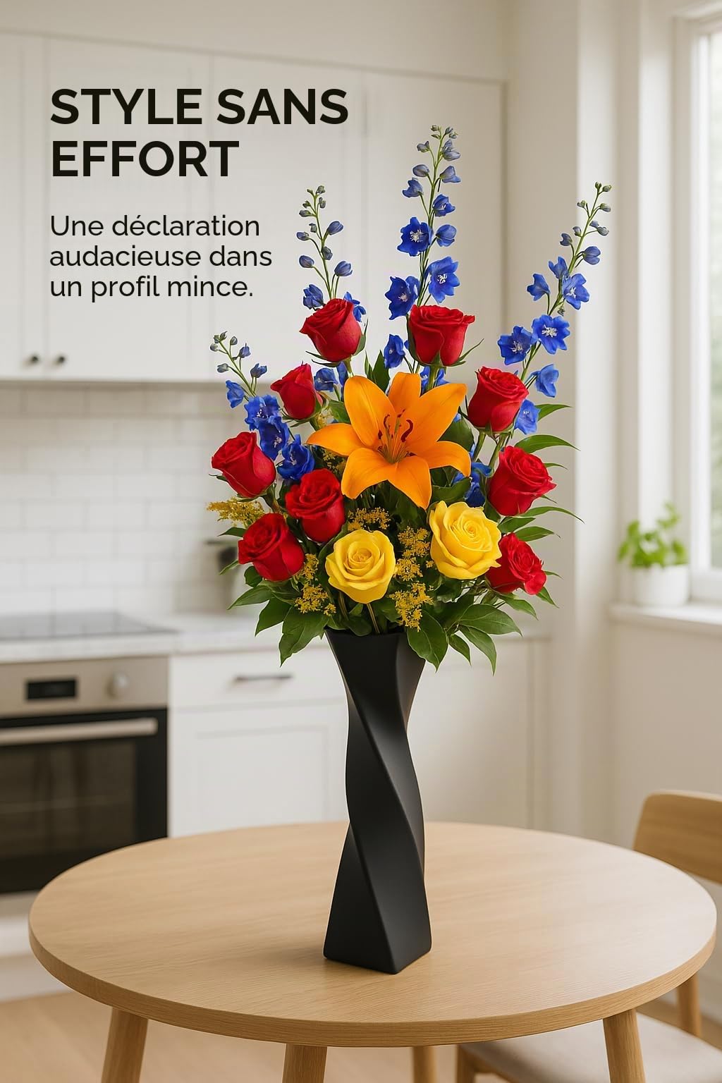 Beau vase spirale torsadée en céramique noire de 40 cm de haut – Fin et élégant – Vase pour eau et fleurs/plantes – Décoration d'intérieur moderne – Base triangulaire – Ornemental – Convient à