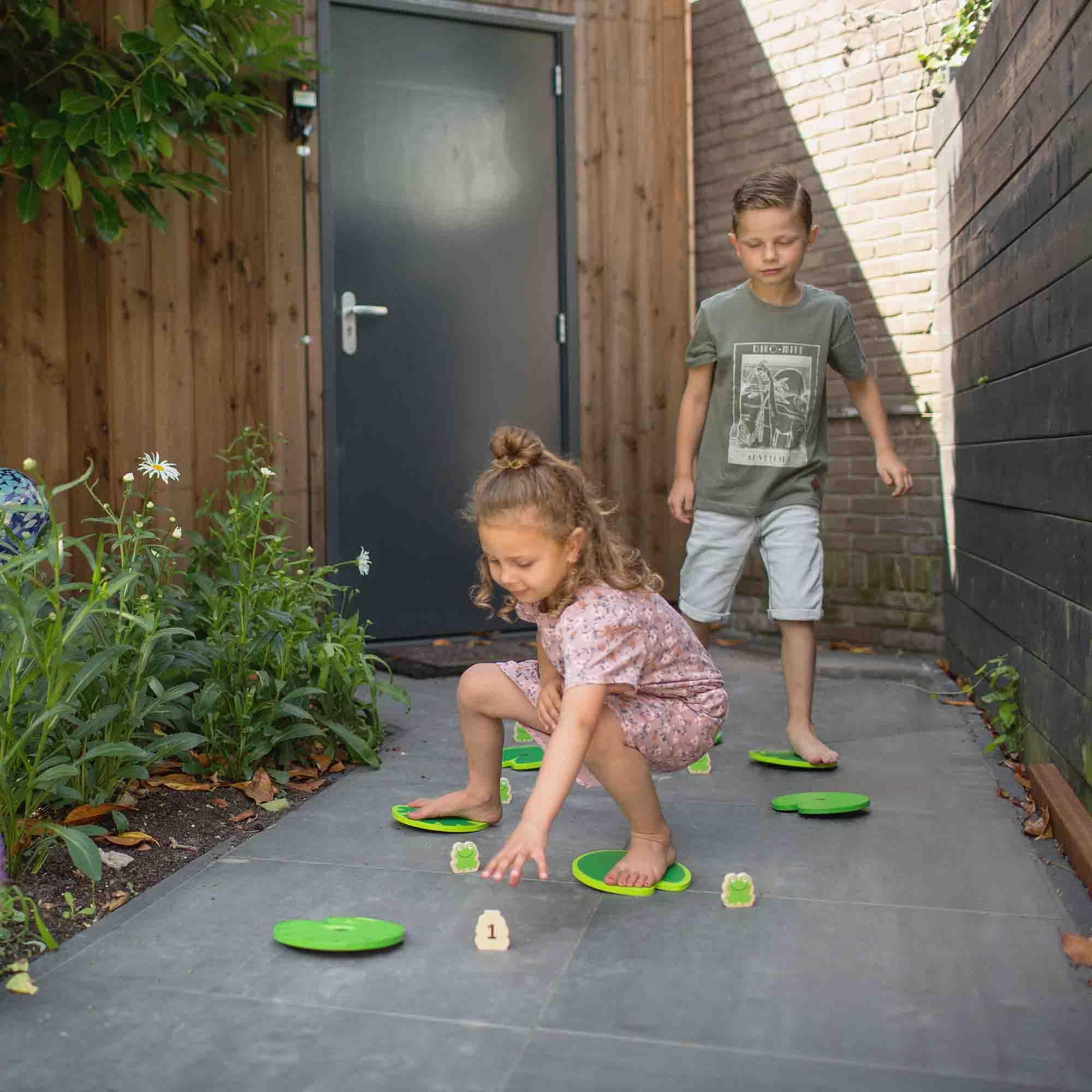 BS Toys - Ścieżka lilii wodnej gry, GA416, Wielokolorowy