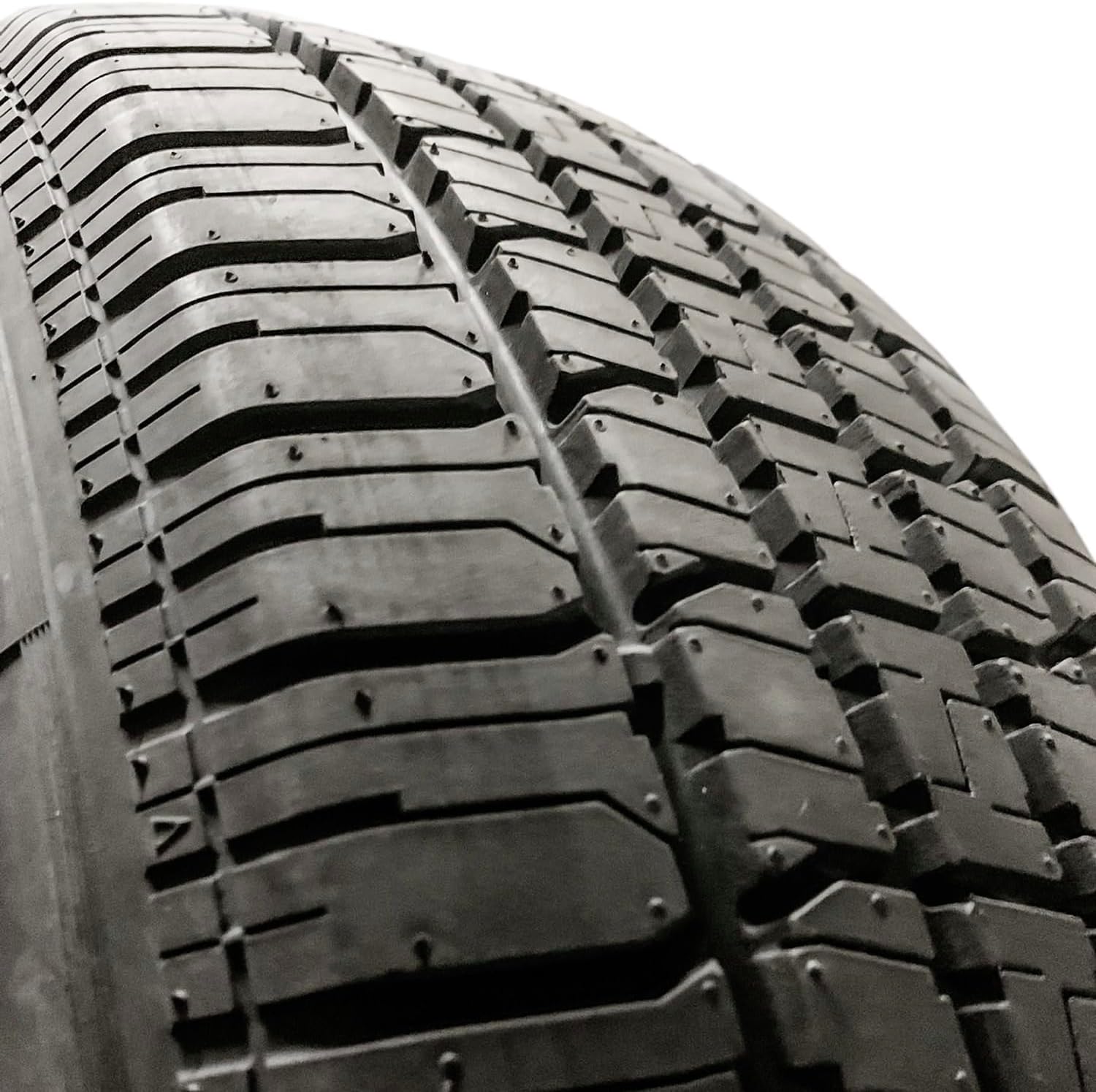 TBC Linglong Americas Custom 428 AS P225/75R15 102S