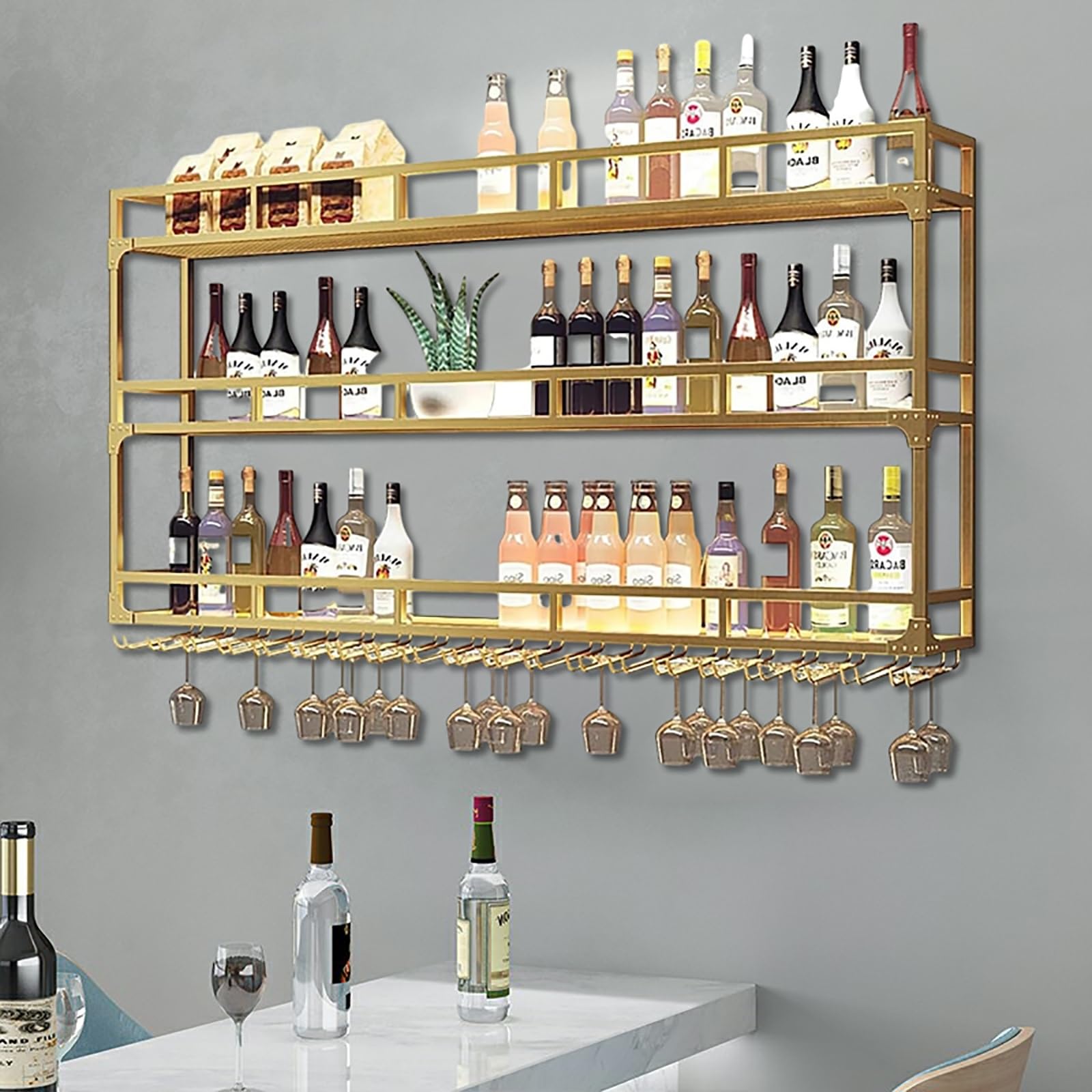 Étagère murale pour bar qui libère vos placards des verres et bouteilles