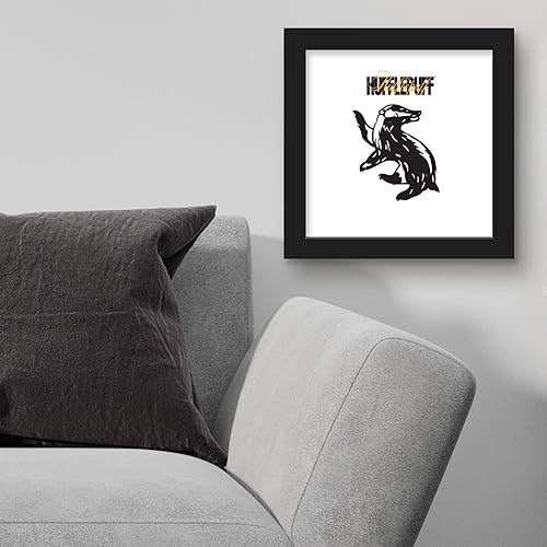 Miniatura 3 de Trends International Gallery Pops Harry Potter - Póster de pared con icono de Hufflepuff de 12 x 12 pulgadas, versión enmarcada en negro