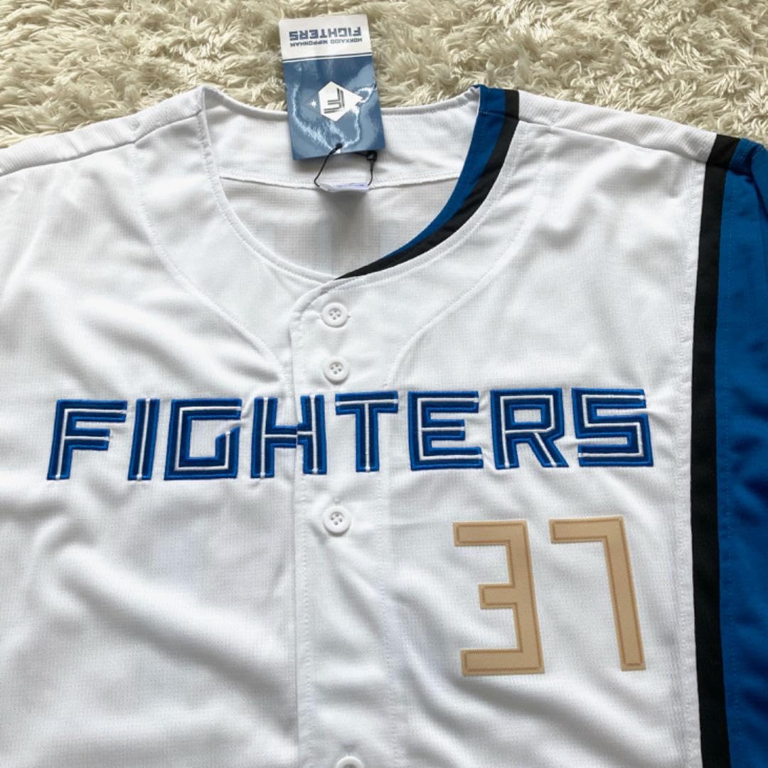 Amazon.co.jp: 北海道日本ハム ファイターズ 37 古林睿煬