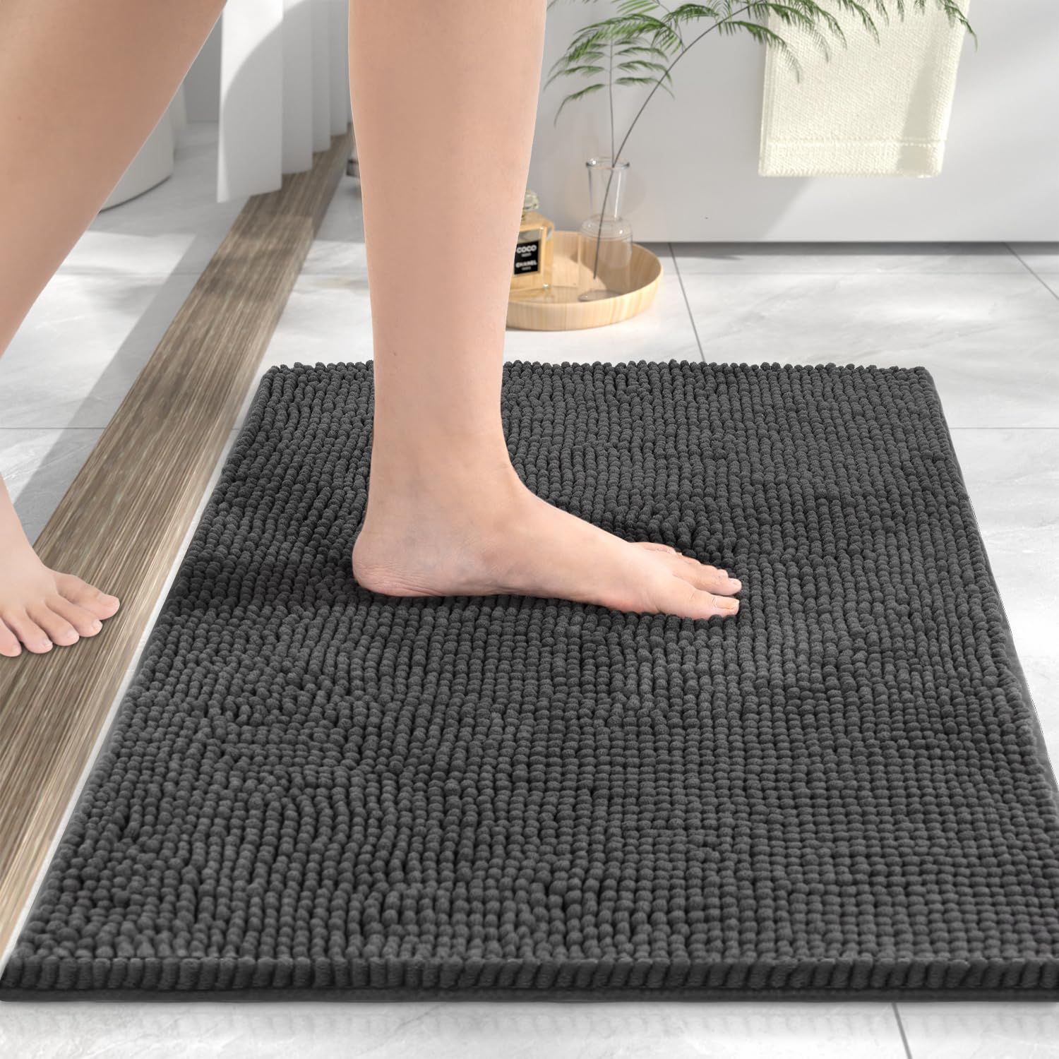 HITSLAM Chenille Bath Mat Non Slip Anti Mould, 80x50cm Ultra Soft Bathroom Mat, Super Absorbent Bath Mats for Bathroom, Machine-Washable Quick Dry Bath Foot Mat, Bath Rug for Shower and Tub, Charcoal