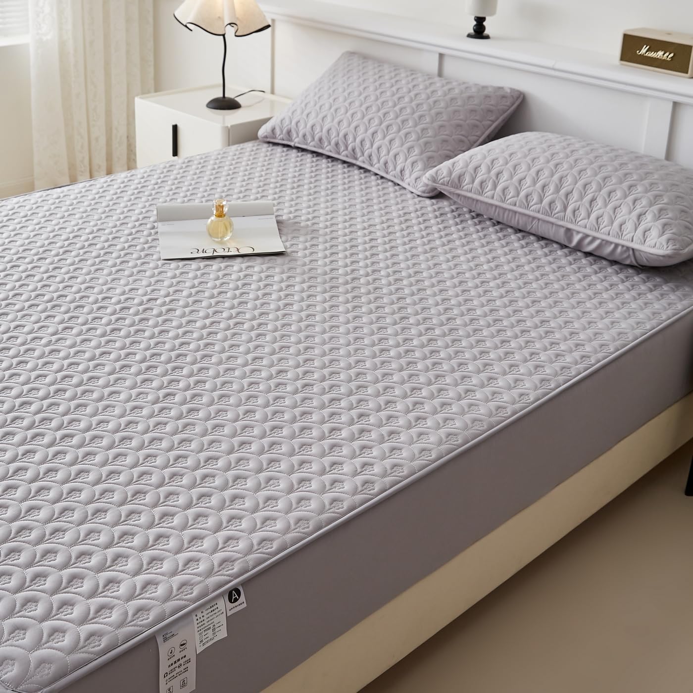 Mattress Protector, 11" Deep Pocket Mattress Cover - Soft Noiseless Mattress Cover Washable for Home Hotel Bedroom (Light Gray,Queen 60"x80")