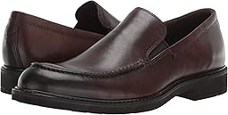 ecco seattle slip on