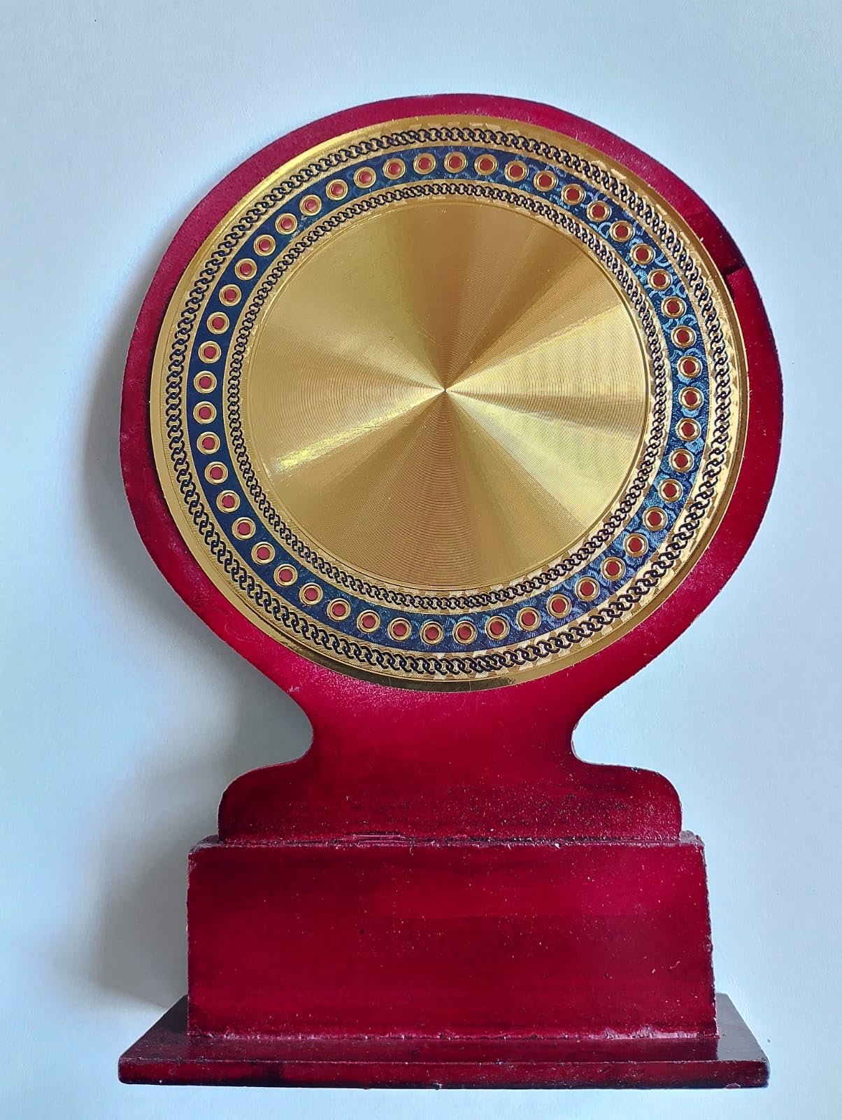 Gold Tone Award Trophy Plaque with Red Base, Decorative Recognition Memento for Achievement, Appreciation, Competition, School, Office & Special Events Pack of 10-image-45
