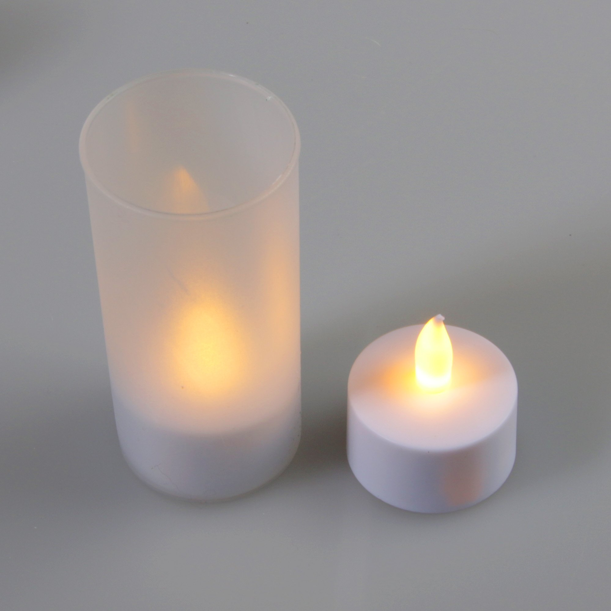 12er Set Deko Kerzen Led Teelichter gelb flackernd mit Windglas kabellos Akku aufladbar mit Ladestation Stimmungslicht