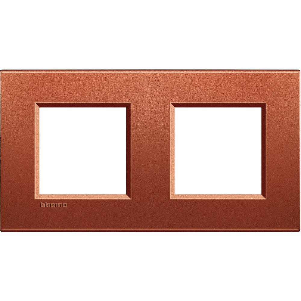 Placa 2+2 módulos brick interruptor enchufe Bticino Livinglight 2