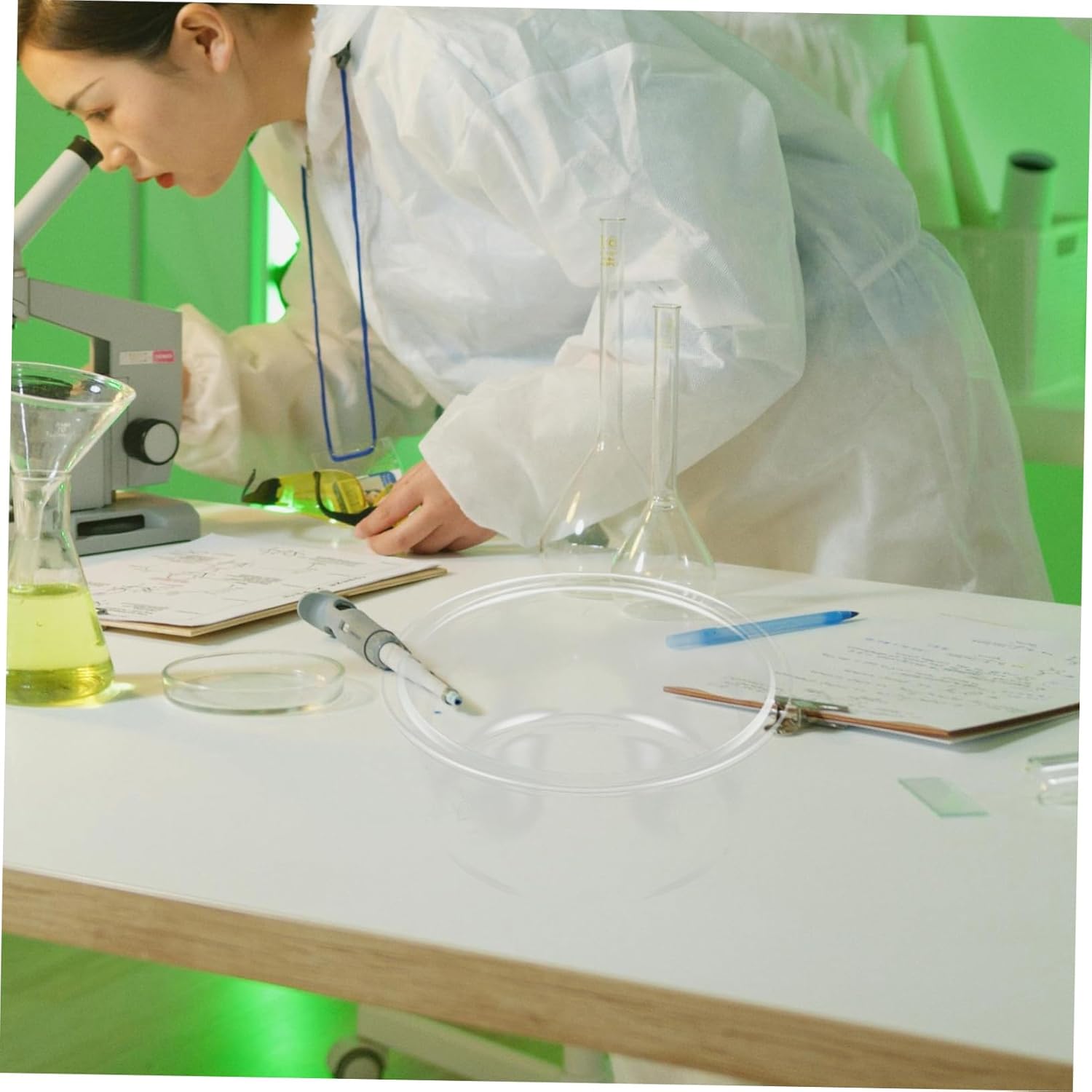 Alipis Round Glass Laboratory Crystallizing Dish 500ml Capacity 100% Borosilicate Glass High Temperature Resistant for Science Experiments and Food Storage