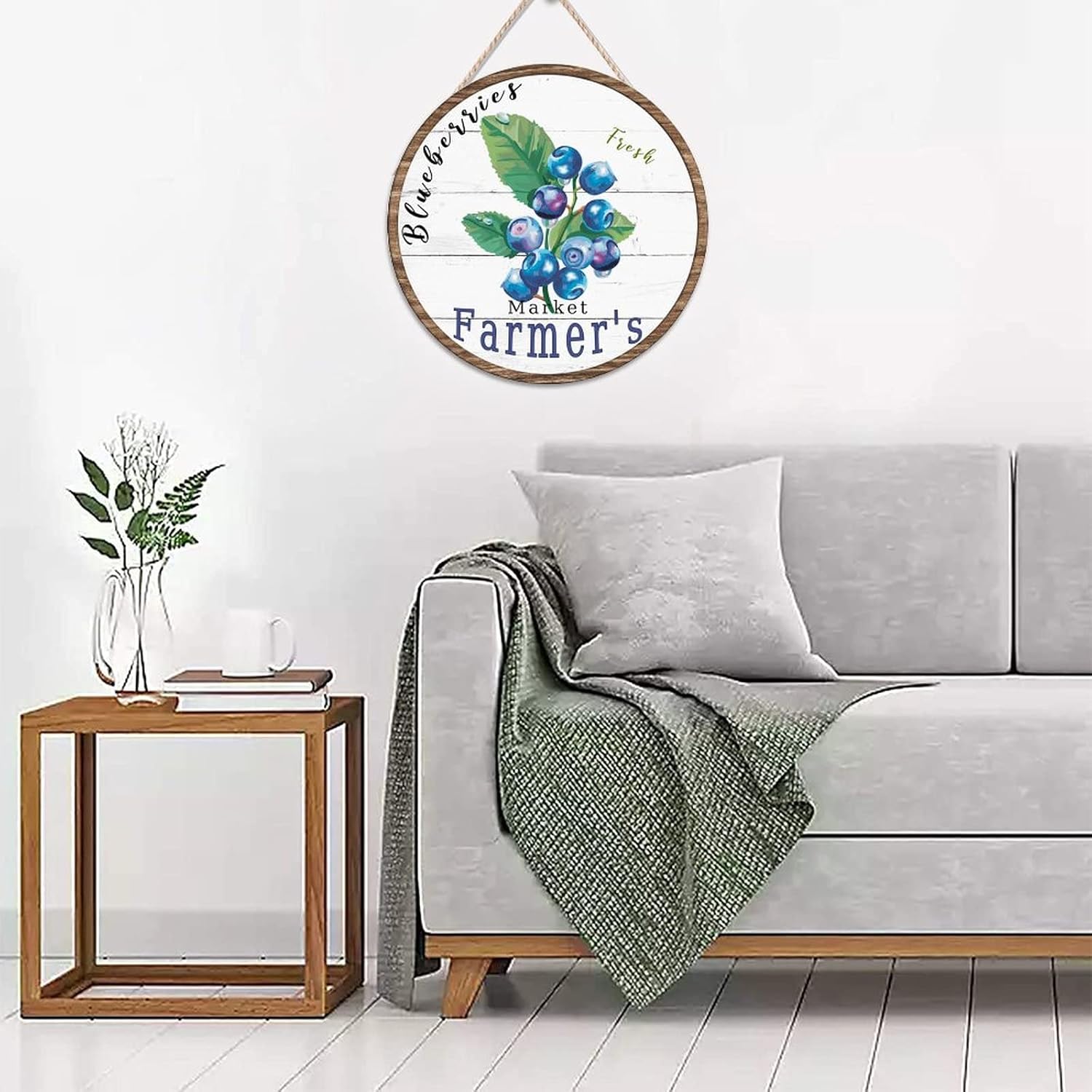 Vintage Fruit Blueberry Wood Door Sign, Fruit Front Door Sign, 16x16in Retro Wall Door Hanging Sign for Front Door Farmhouse Porch Housewarming Gifts