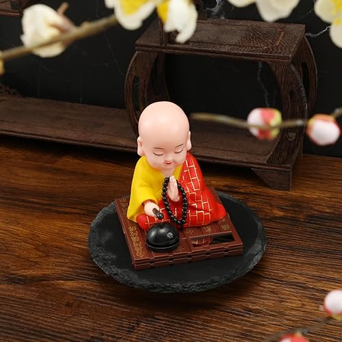 Miniatura 3 de VICASKY Estatua de Buda solar al aire libre lindo monje Kongfu coche interior decoración lindo monjes monjes estatuilla estatua divertido coche