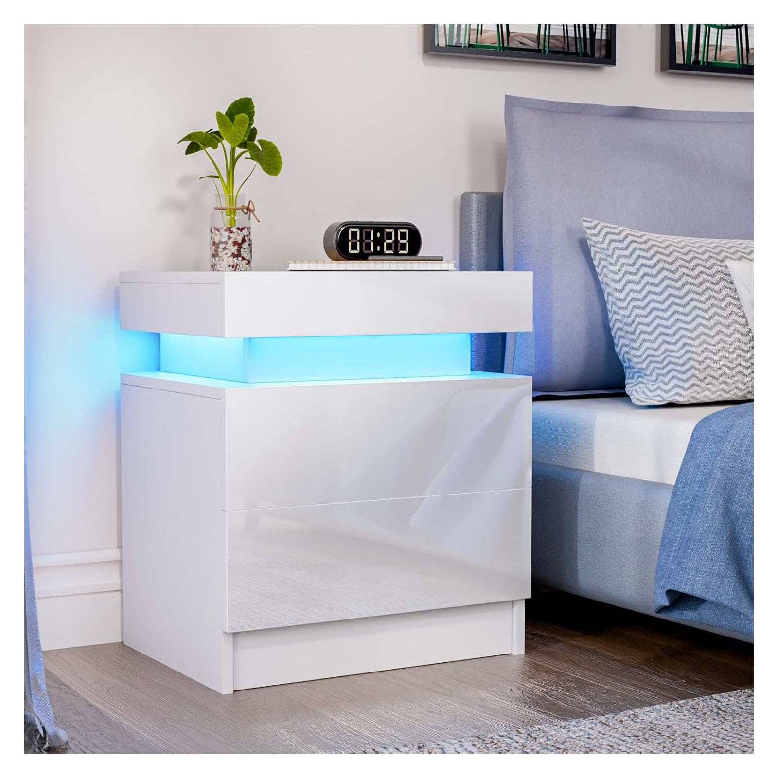 Table de chevet blanche LED pour illuminer vos soirées lecture au lit