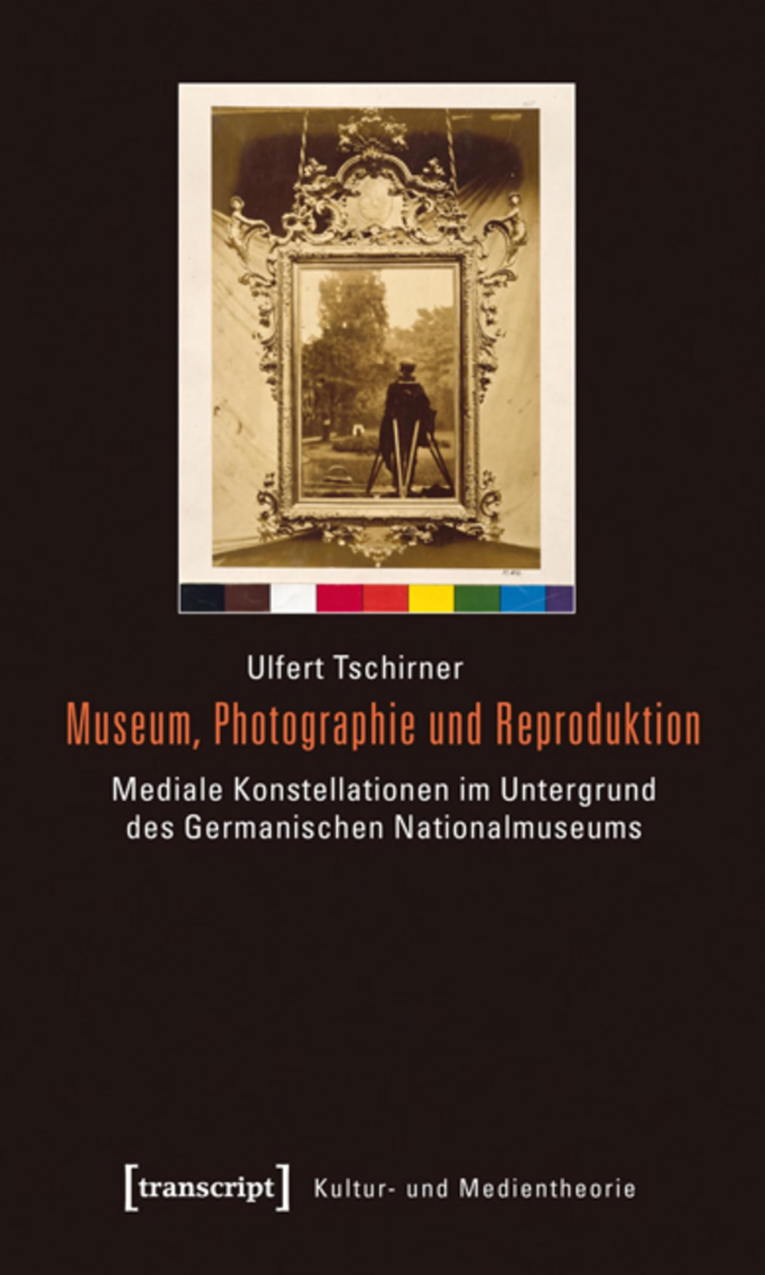 Livre de théorie des médias d'art sur le Germanisches Nationalmuseum