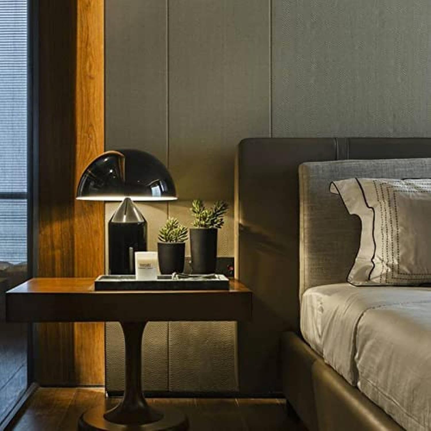 Lampada da tavolo touch, moderna forma a fungo, paralume in metallo di lusso per camera da letto e soggiorno, design creativo, ideale per studio e decorazione della casa