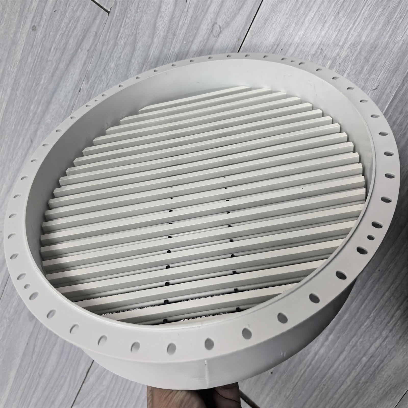 Louvered Return Vent Cover, White Air Ventilation Covers Duct Opening Return Breeze Grilles with Filter Screen, Round Breeze Vent Lid for Sidewall/Ceiling(Dia 40 cm)