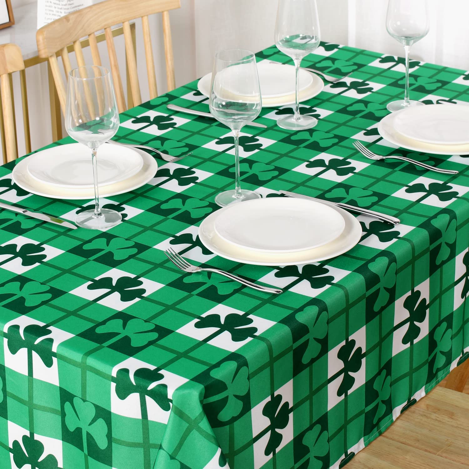 Lot 2 Nappes Saint-Patrick Trèfle Vert – 137 X 274 Cm, Plastique Imperméable Jetable