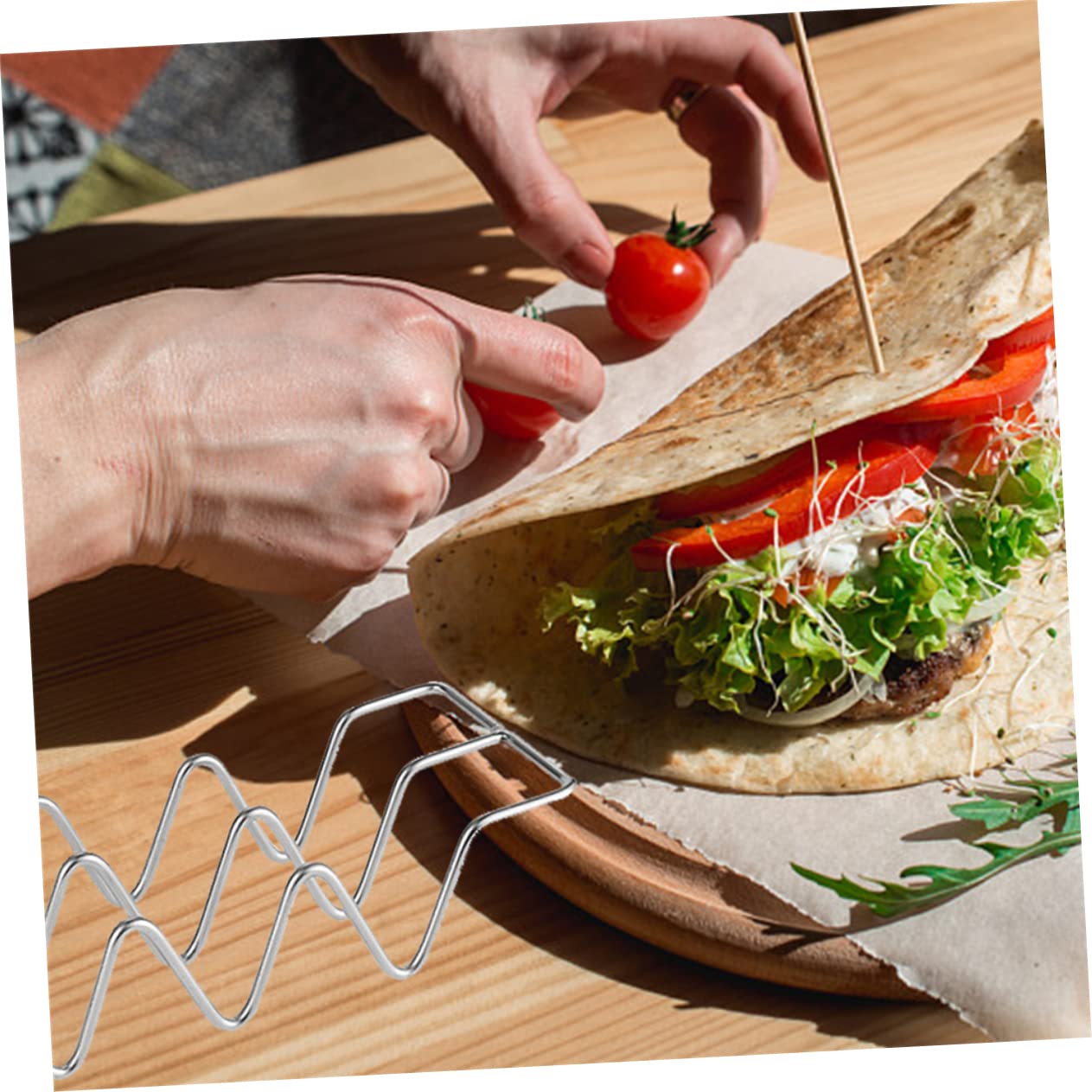 MOLUCKFU Stainless Steel Wavy Pancake Stand Rack Mexican Taco Holder Baking Tool