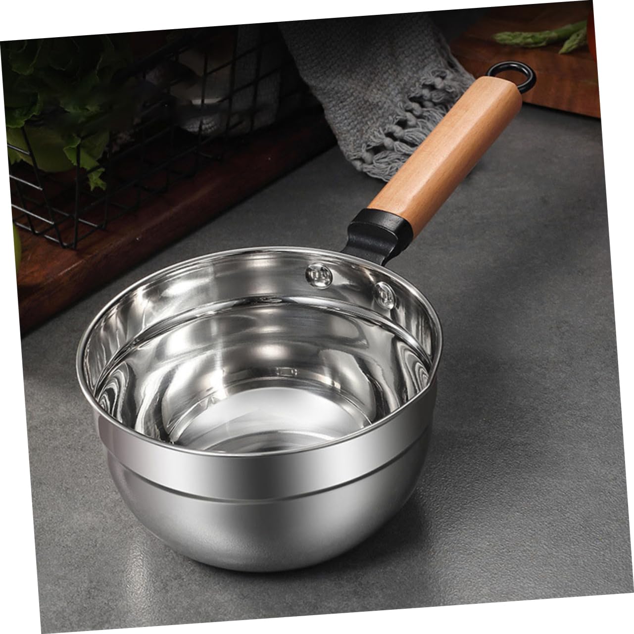 Cucharón de Agua de Acero Inoxidable Mango de Madera, Gran Capacidad y Diseño Colgable para Cocina y Jardín