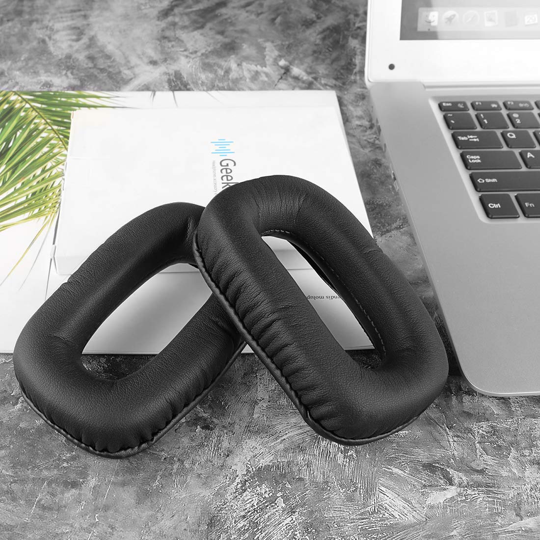 Amazon.co.jp: Geekria イヤーパッド QuickFit 互換性 パッド ベイヤー