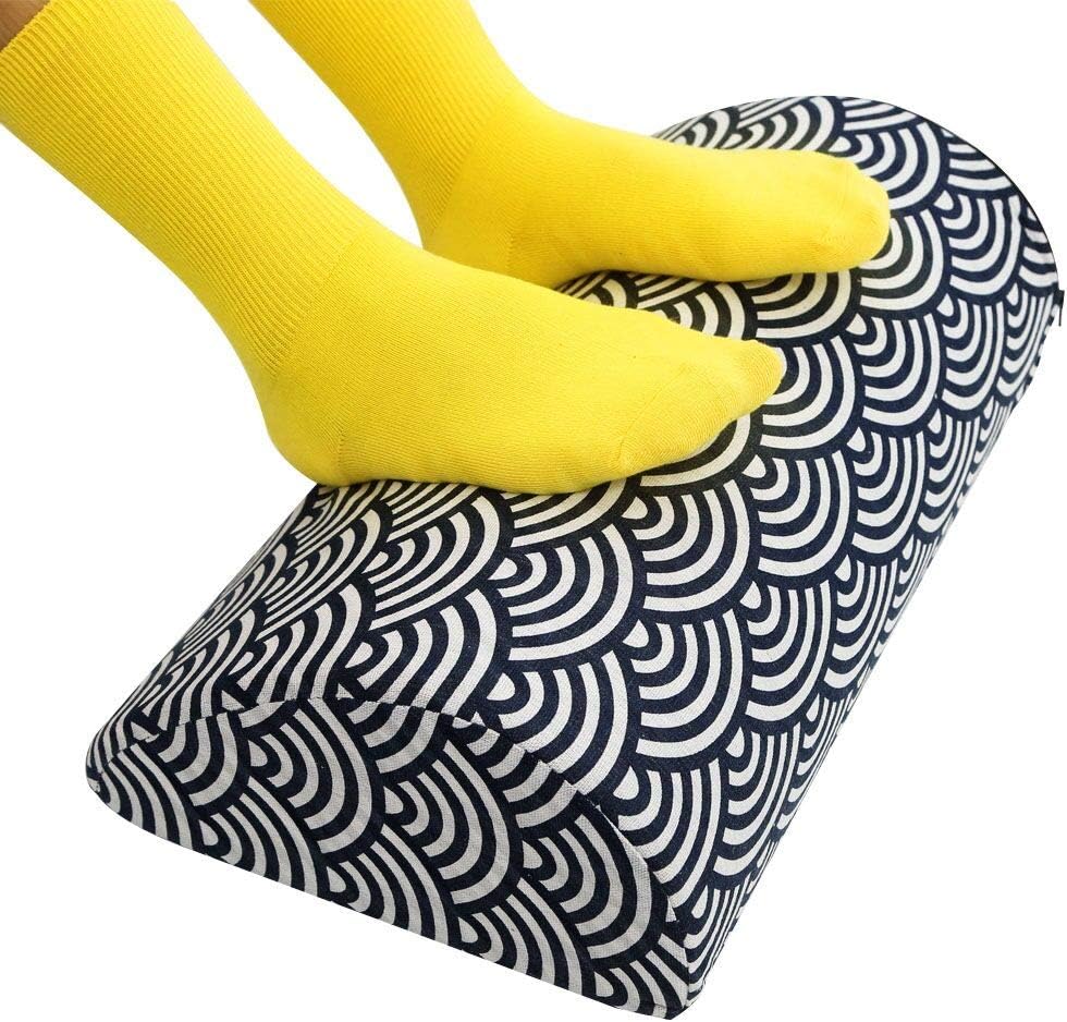 Under Desk Ergonomic Footrest Cushion, Namart High Rebound Ergonomic Foam Fabric Foot Rest for Circulation and Comfort Office Essentials Footstool (Fish Ripple)