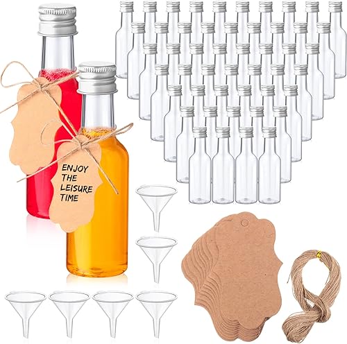 Yinder 100 botellas pequeñas de licor de 1.7 onzas a granel, pequeñas botellas vacías de plástico con tapas, embudos de papel Kraft, cuerdas para