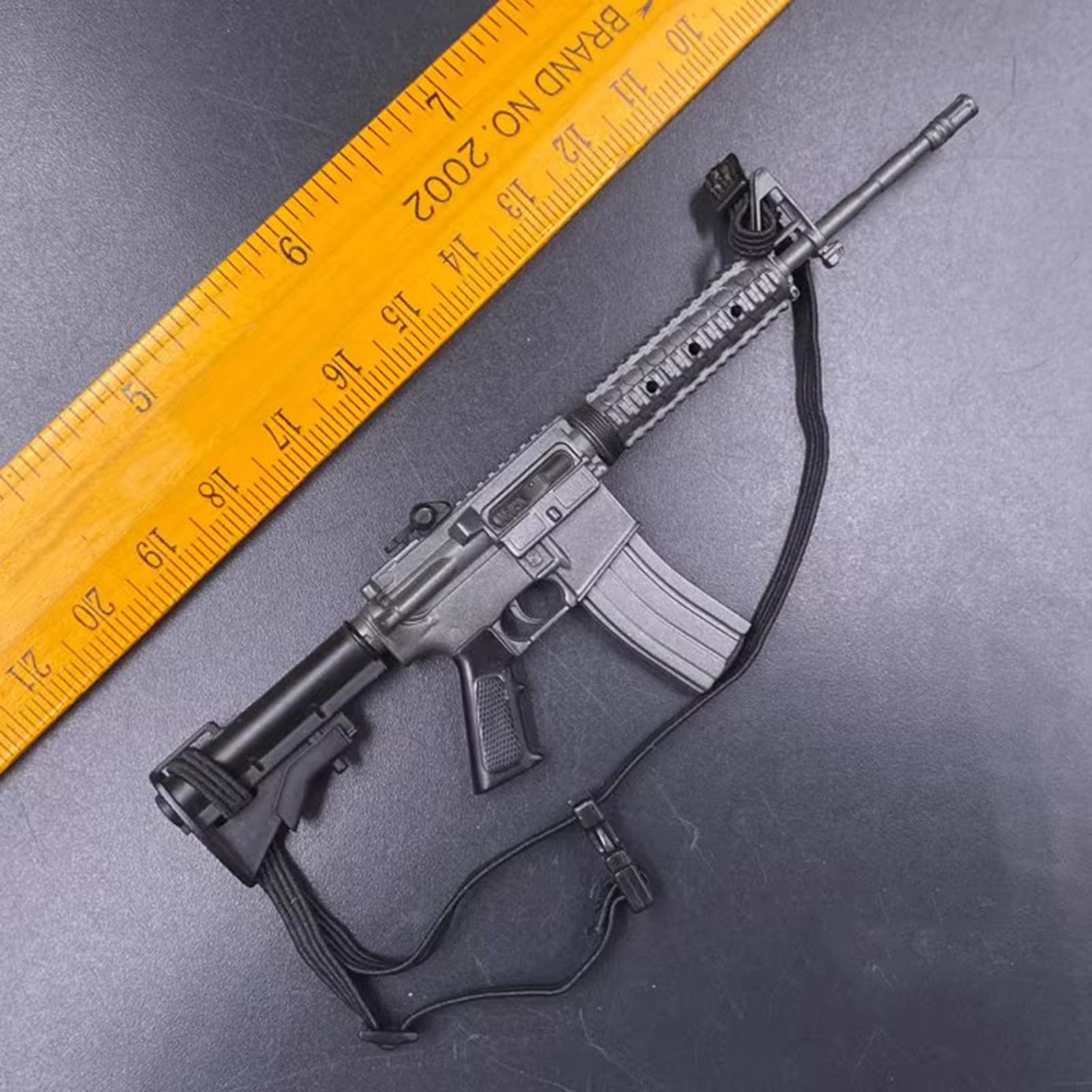 精巧1/3スケール　ミニチュア模型　AR15 　M4 精巧1/3スケール ミニチュア模型 AR15 M4