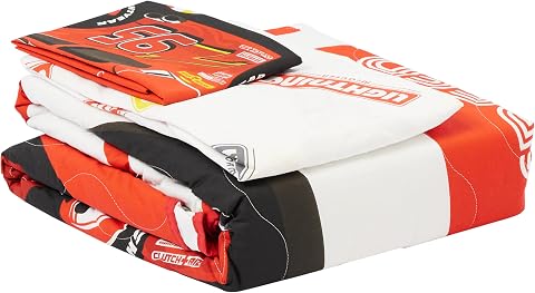 Taç Disney Cars Full Speed Lisanslı Karakter Baskılı Dış Kumaş:%100 Pamuk, İç Dolgu: Elyaf Complete Set, Kırmızı, Tek Kişilik