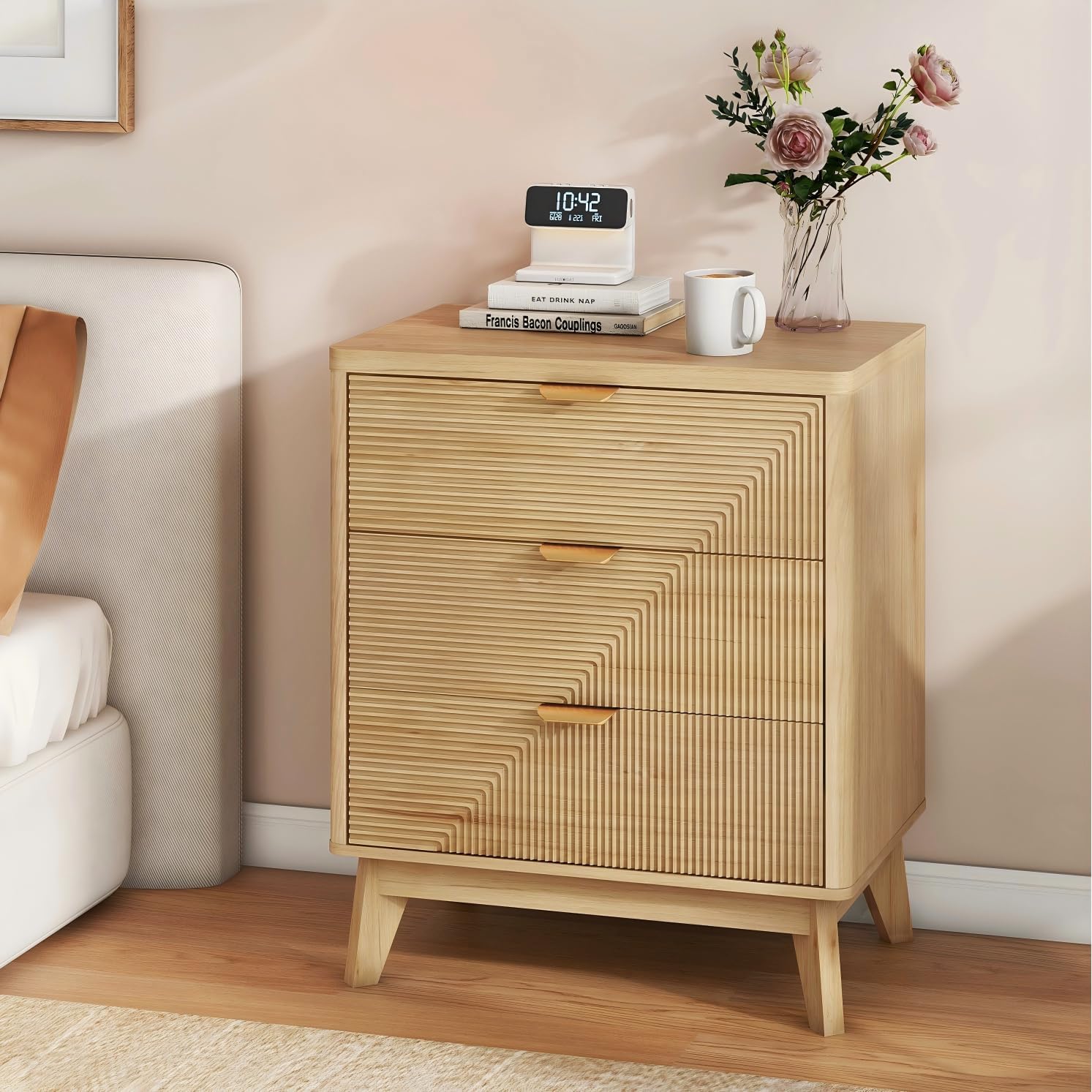 3 Drawer Fluted Nightstand for Bedroom, Modern Wood Night Stand with Curved Profile, Fluted Dresser & Wood Drawer Organizer for Bedroom and Hallway