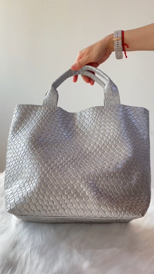 Bolso tote grande impermeable con bolsillo con cierre miniatura 6