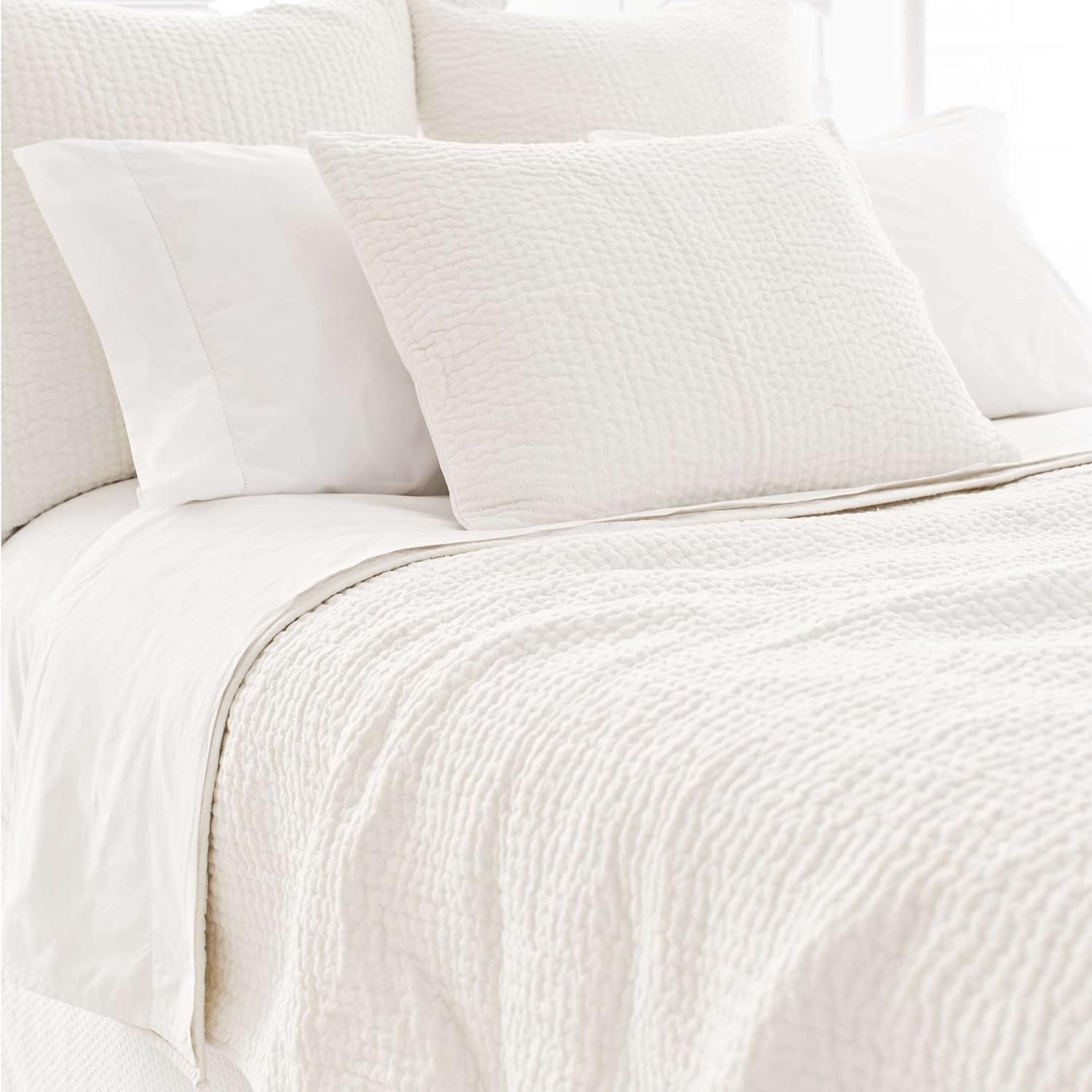 Pine Cone Hill Seychelles Dove White Quilt, King Size, White Solid Pattern