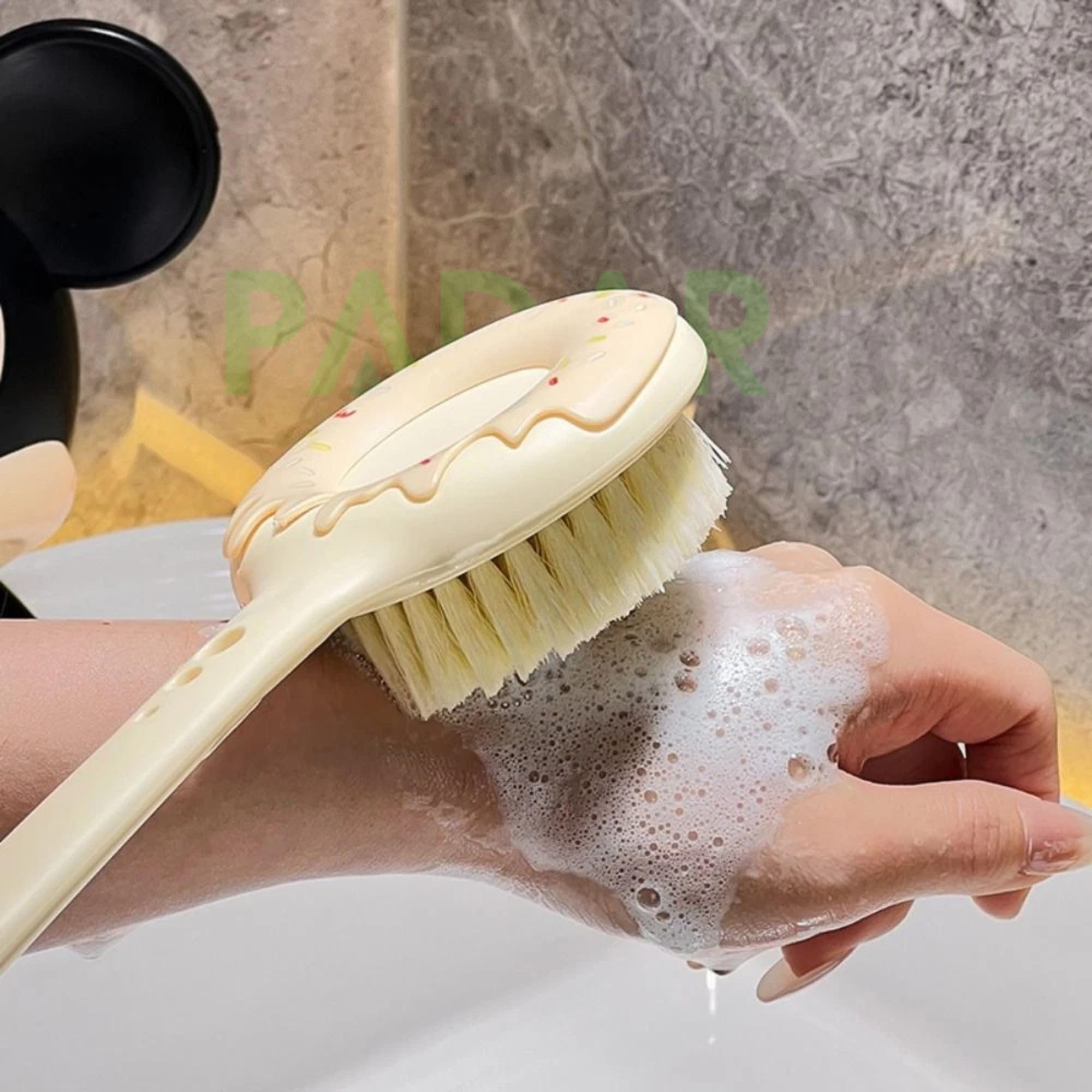 PADAR Dry Back Scrubber for Bath – with Curved Plastic Long Handle Clear Shower Brush Dry Skin Hygienic Exfoliating Cellulite Bath & Shower Brush – Gentle Body Wash Brush & Massage Scrubber for Men & Women (Doughnut Bath Brush) - Image 2 thumbnail