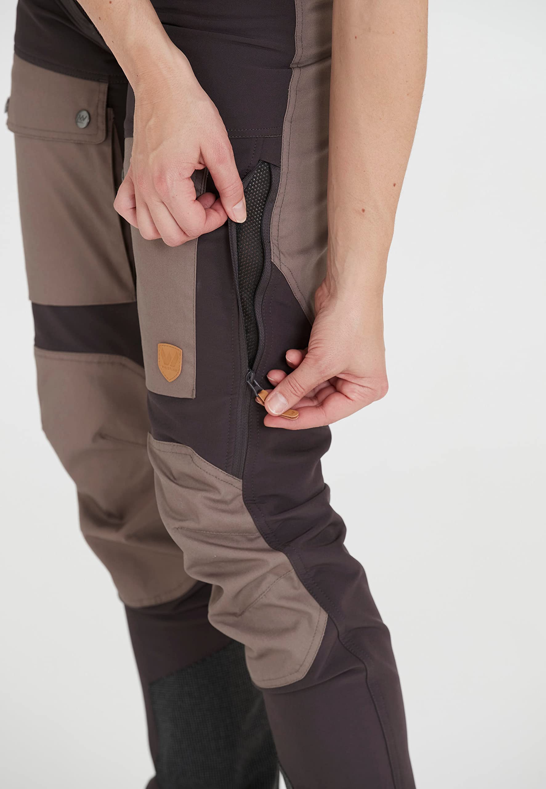 WHISTLER Damen Softshellhose 'Anissy' mit optimaler Bewegungsfreiheit Robuste Softshellhose in atmungsaktiver Qualität