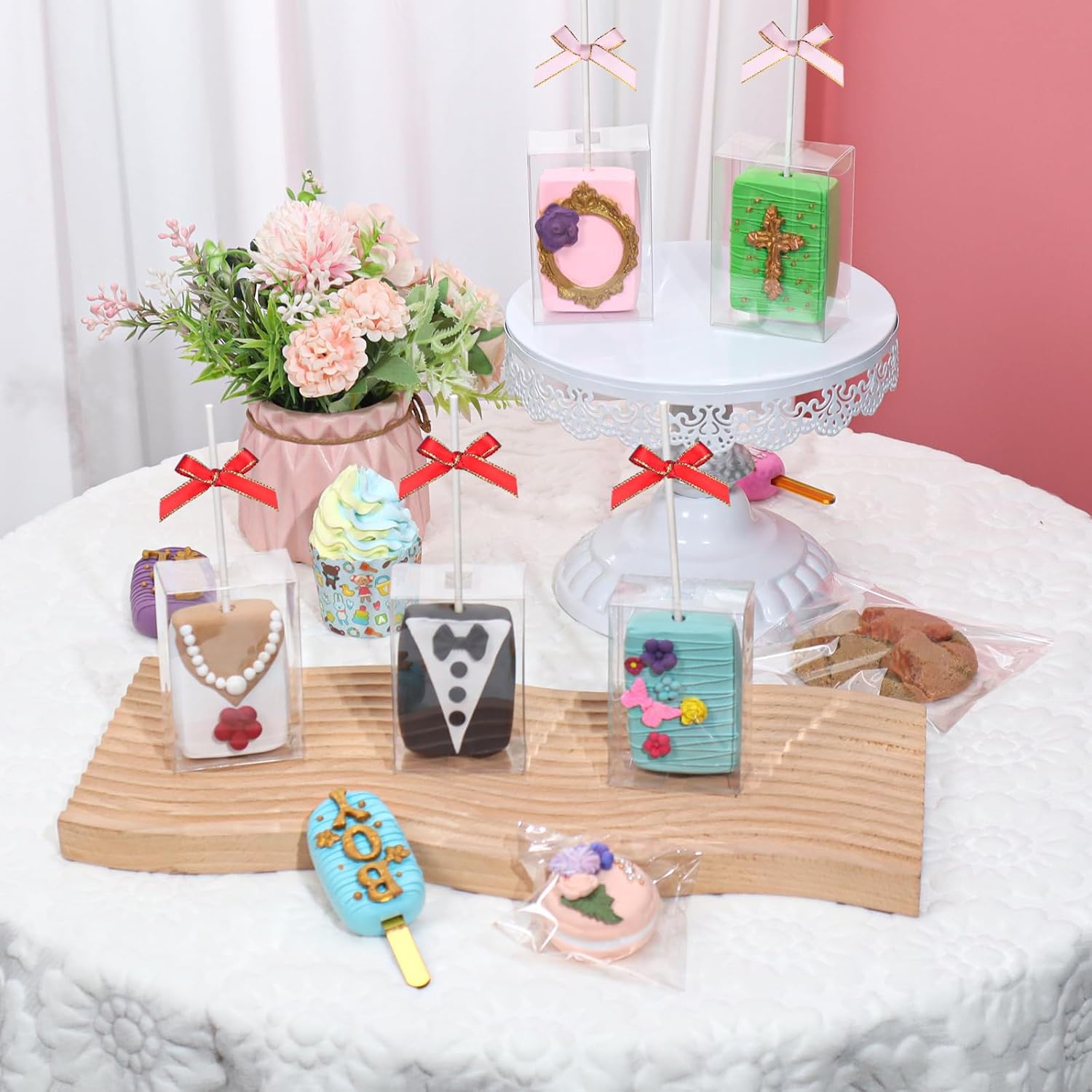 TEMLQPACK 100 Pack 3.5"x 2.4"x 1.38" Clear Treat Boxes with Sticks, Individually Wrapped. Ideal for Cakesickles, Macarons. Party Favors Boxes for Christmas, Valentine's, Birthday