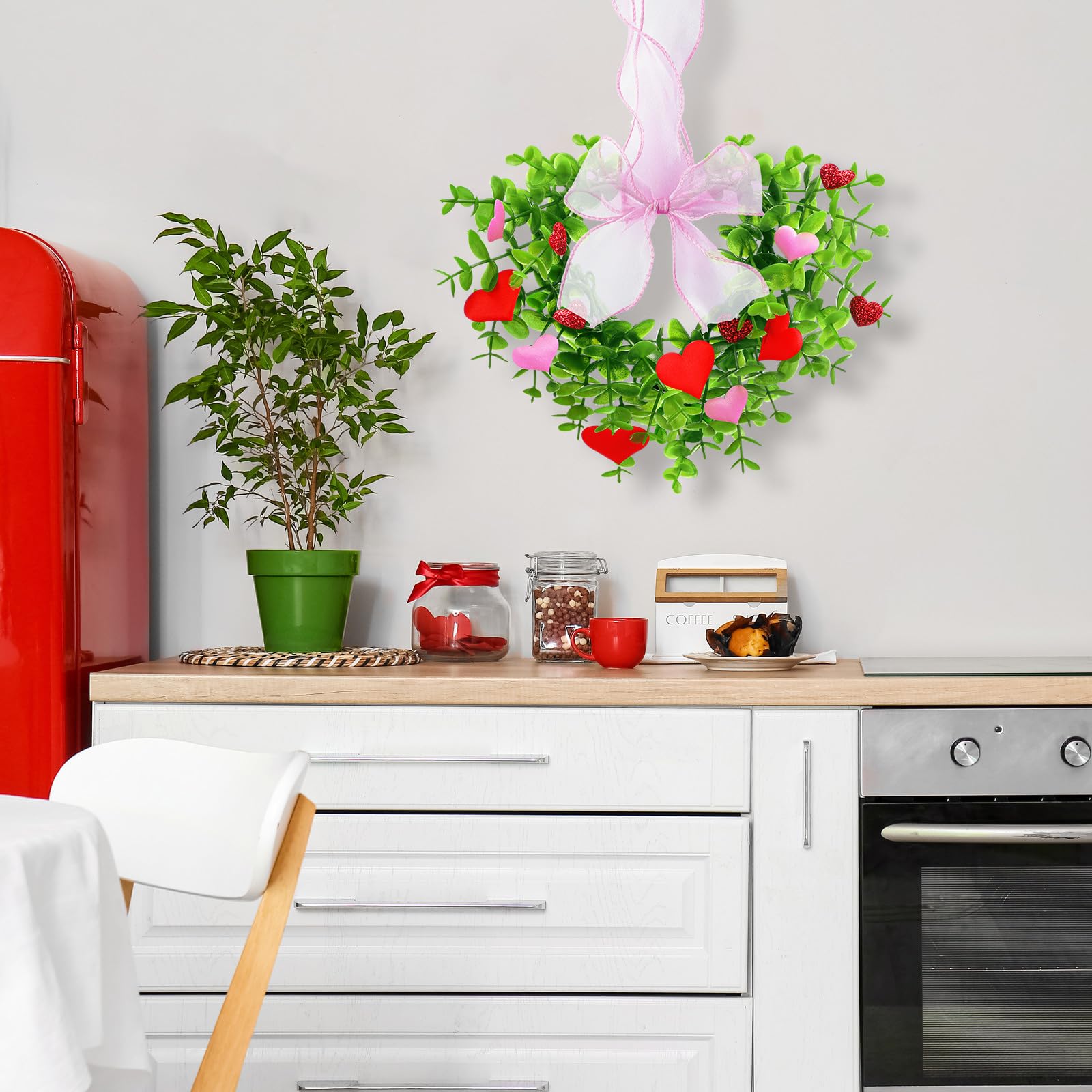 6 Stück Valentinstag Herz Kranz Dekorationen Küchenschrank Kränze mit rosa Schleife Mini-Kränze künstlicher Eukalyptus Frühling Grün hängende Dekorationen Kranz für Fenster Wand Hochzeit Party