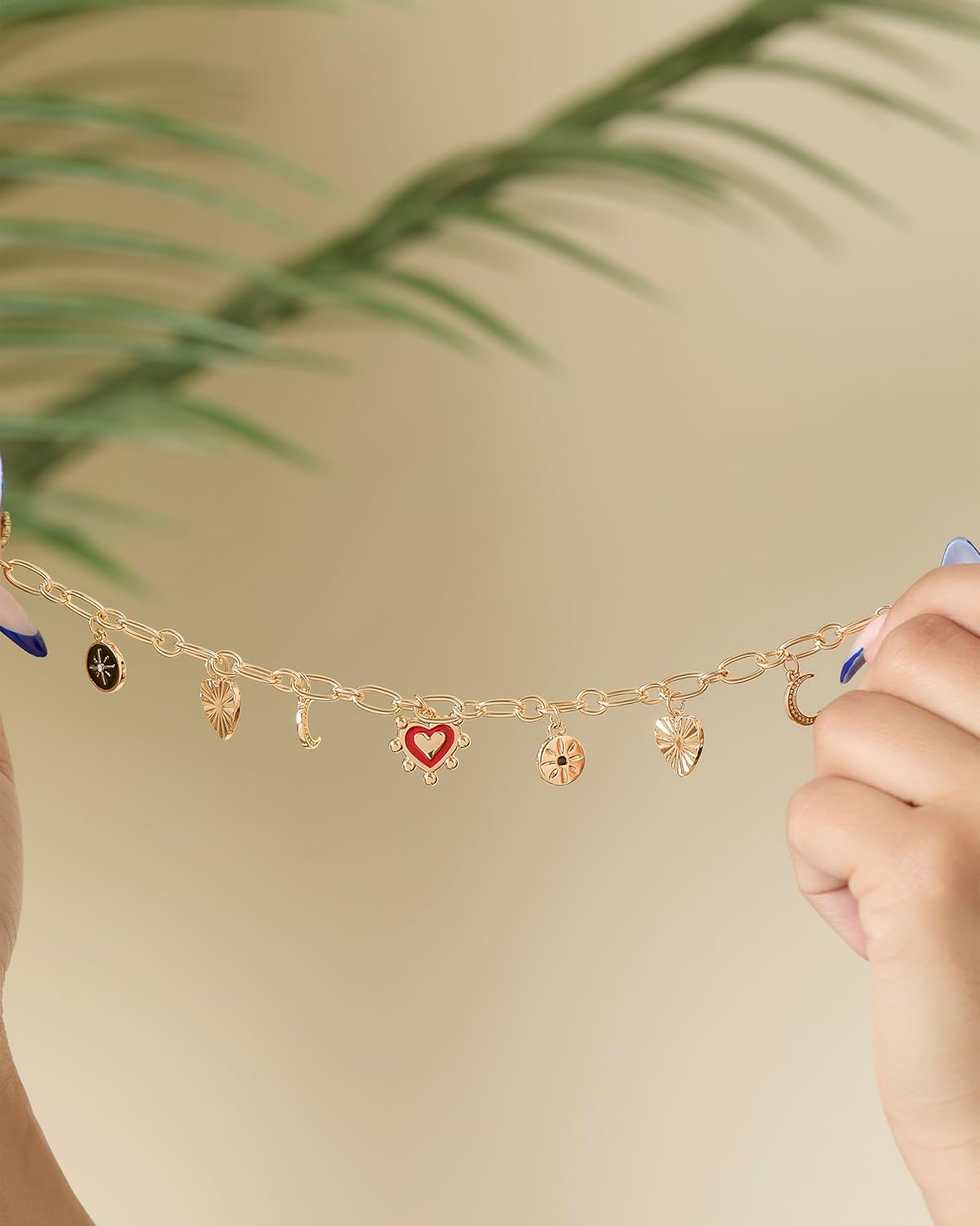 Jessica Simpson Gold-Tone Charm Bracelet for Women Adjustable, Chunky Bracelet with 7 Charms, Valentines Day Gifts for Her - Image 3