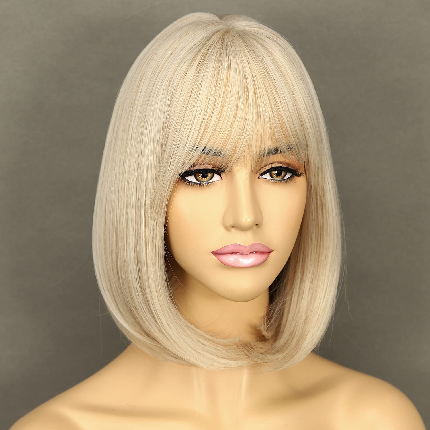 Sapphirewigs Blonde Perücke für Frauen Perücke mit Bangs Kurze Blonde Bob Haare Tägliche Party Natürliche aussehende 12 inch