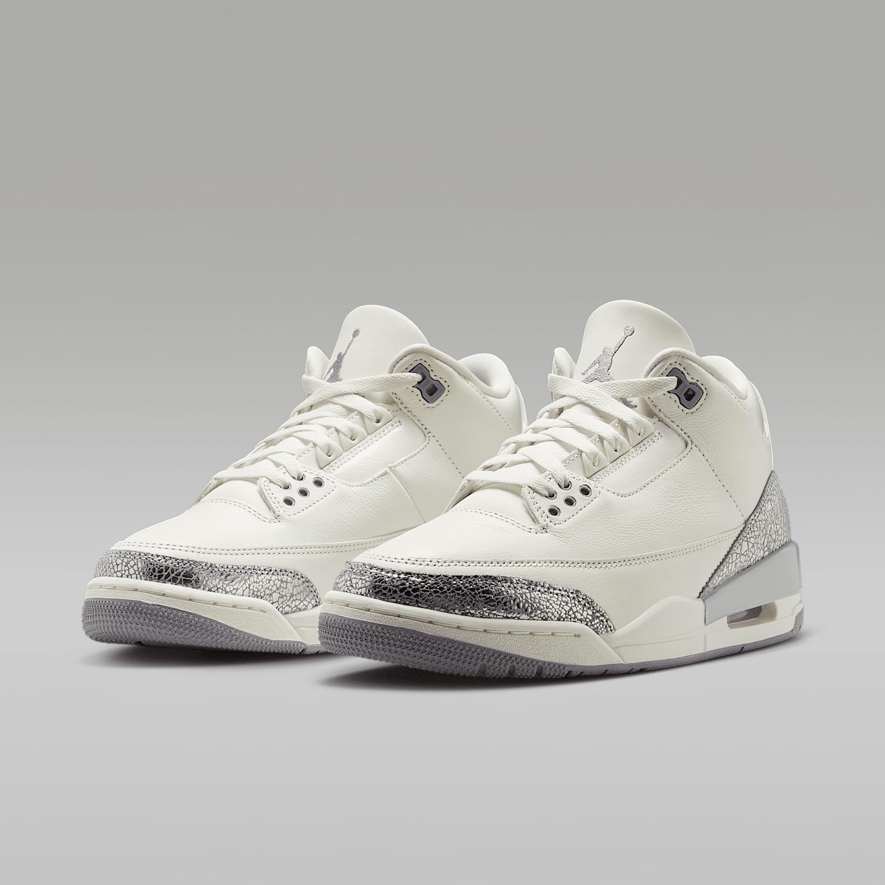 Air Jordan 3 Retro Women's Shoes (CK9246-100, Sail/Metallic Silver/Cement Grey)