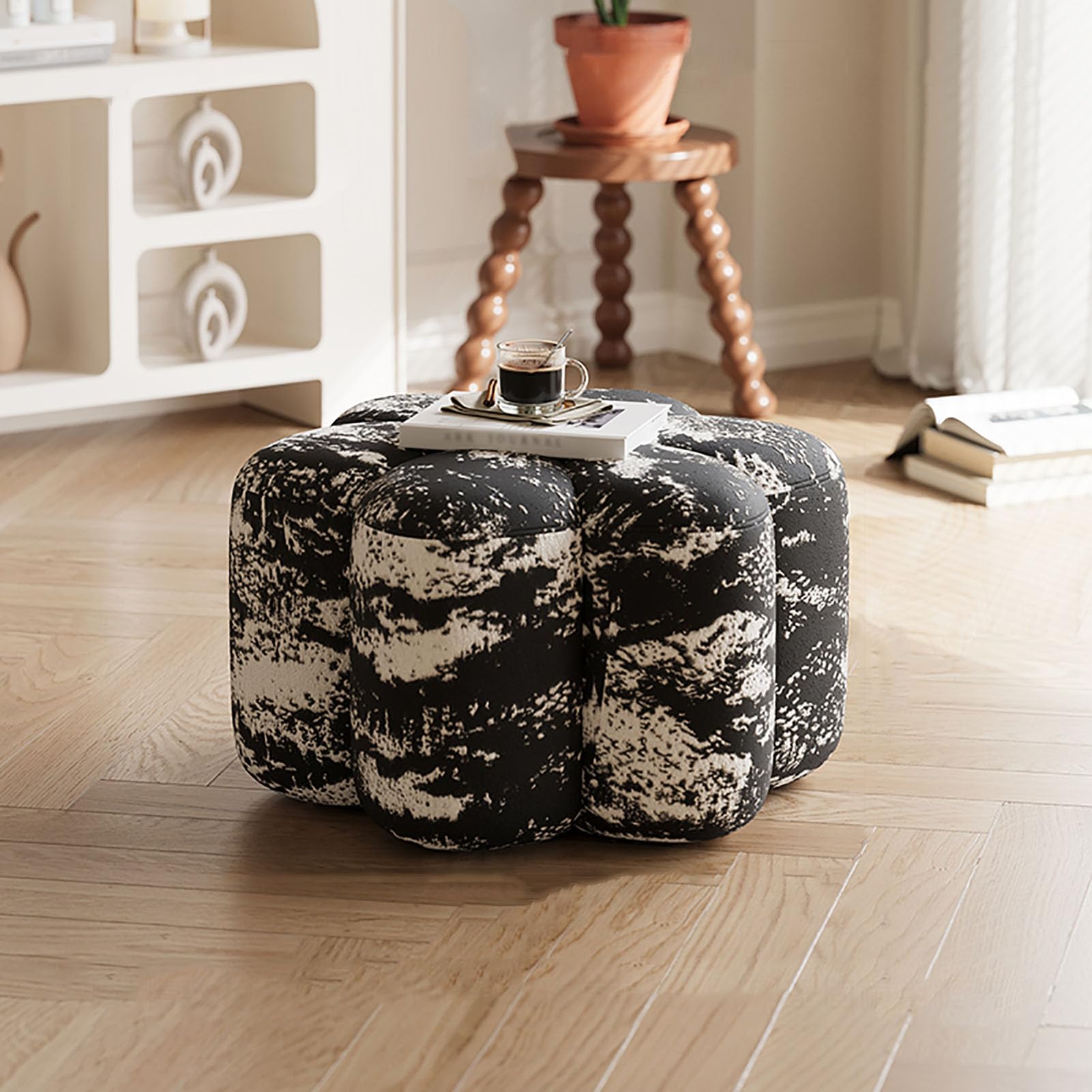 GYEQXKT Ottoman Footstool, Petal-Shaped Upholstered Pouf for Living Room and Bedroom, Versatile Flower Footrest and Shoe Bench
